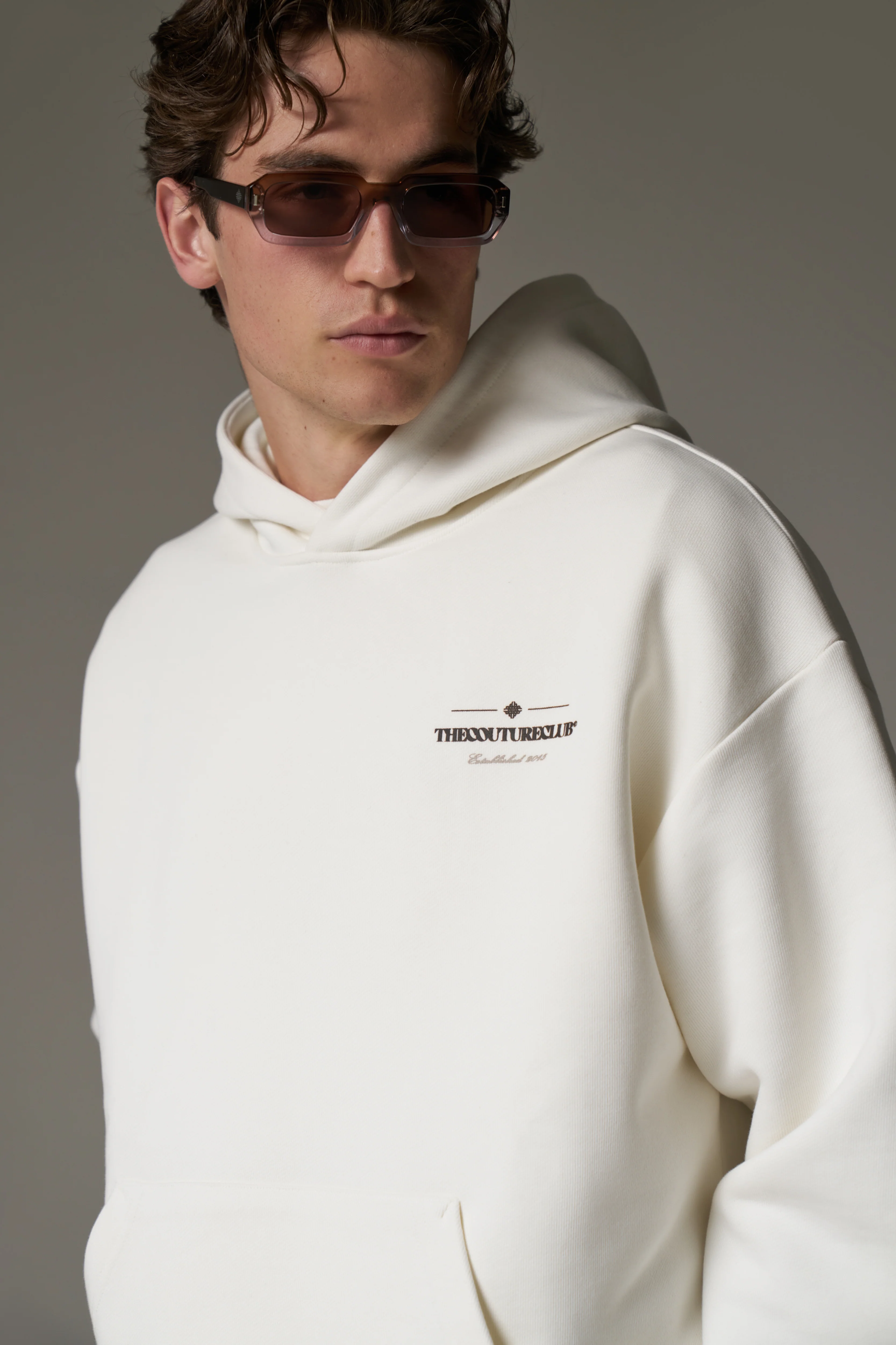 MIXED FONT GRAPHIC HOODIE - OFF WHITE