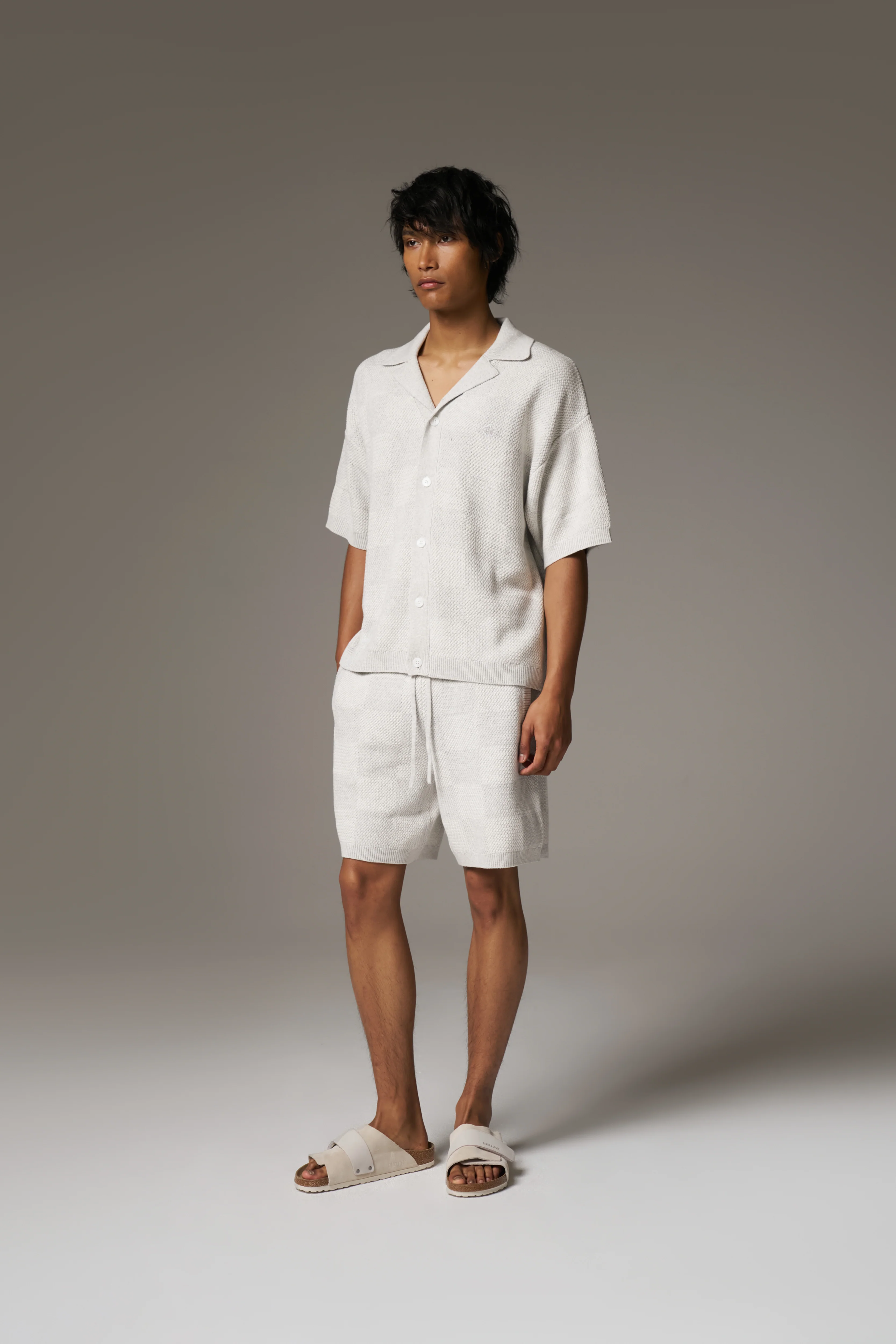 KNITTED CHECKERBOARD SHIRT - GREY