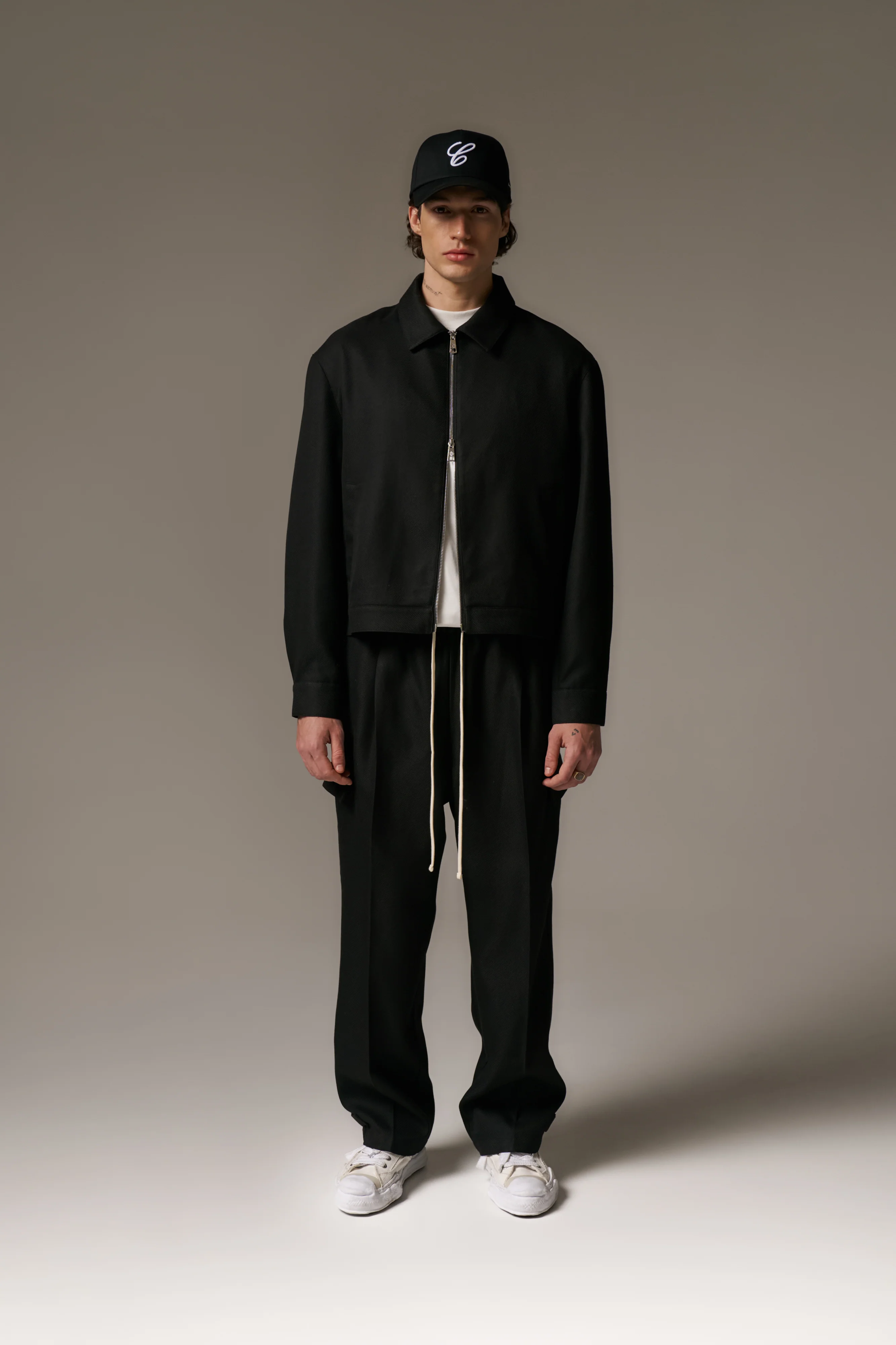 PLEATED WIDE LEG WOOL BLEND TROUSERS - BLACK