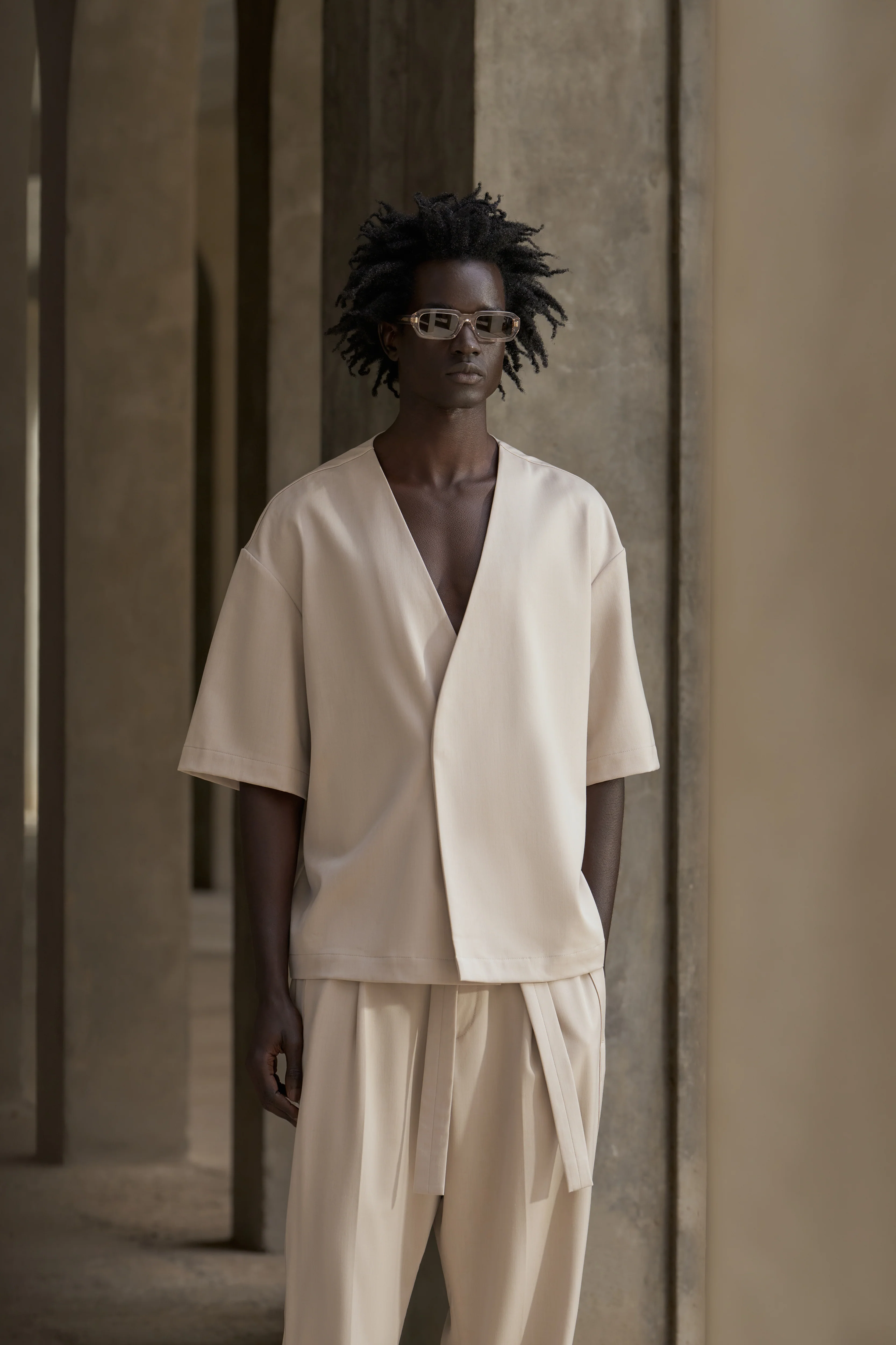 SMART WOVEN SHIRT - STONE