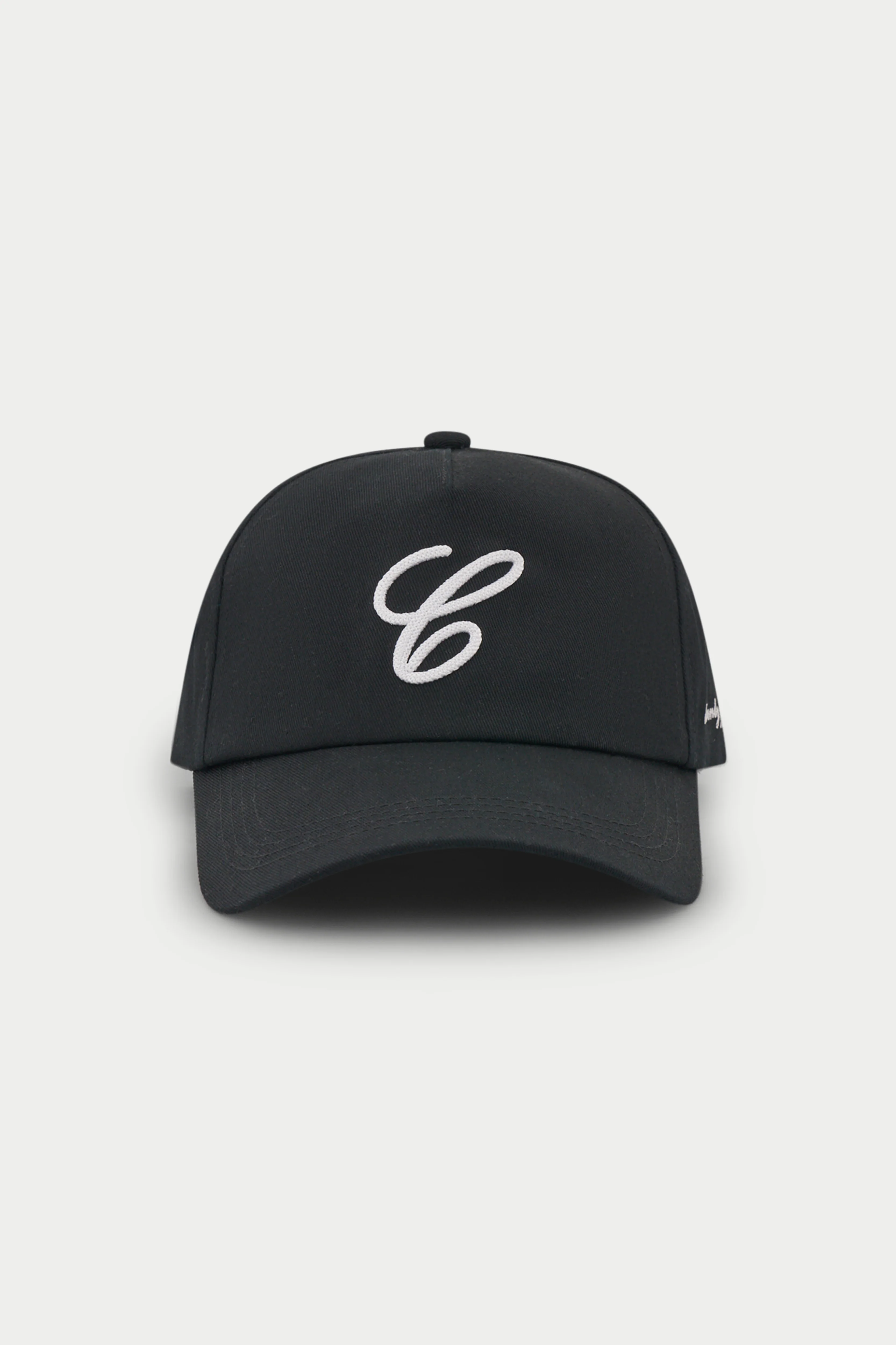 C SCRIPT CAP - BLACK