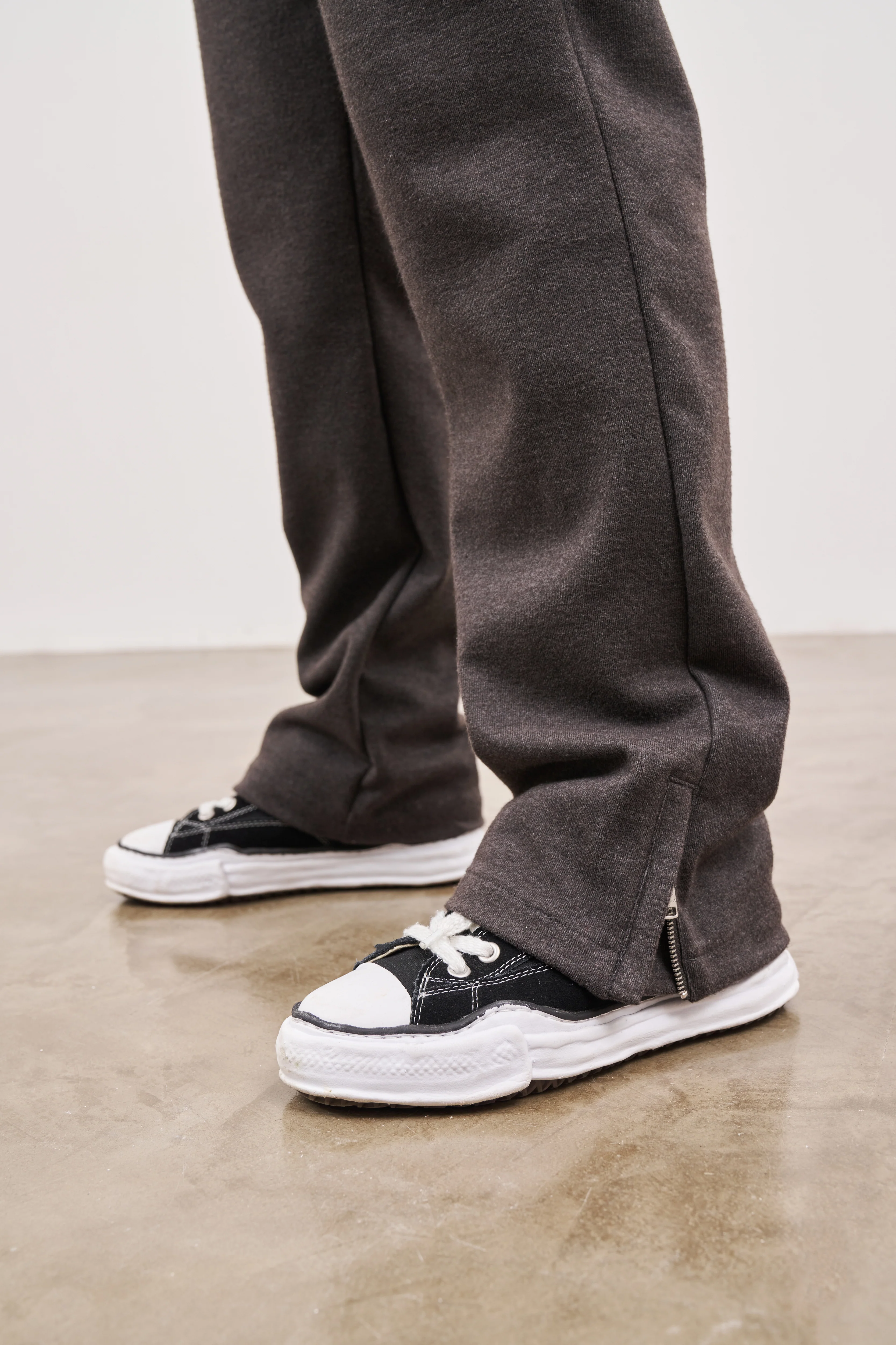 EYELET DETAIL STRAIGHT LEG JOGGER - CHARCOAL