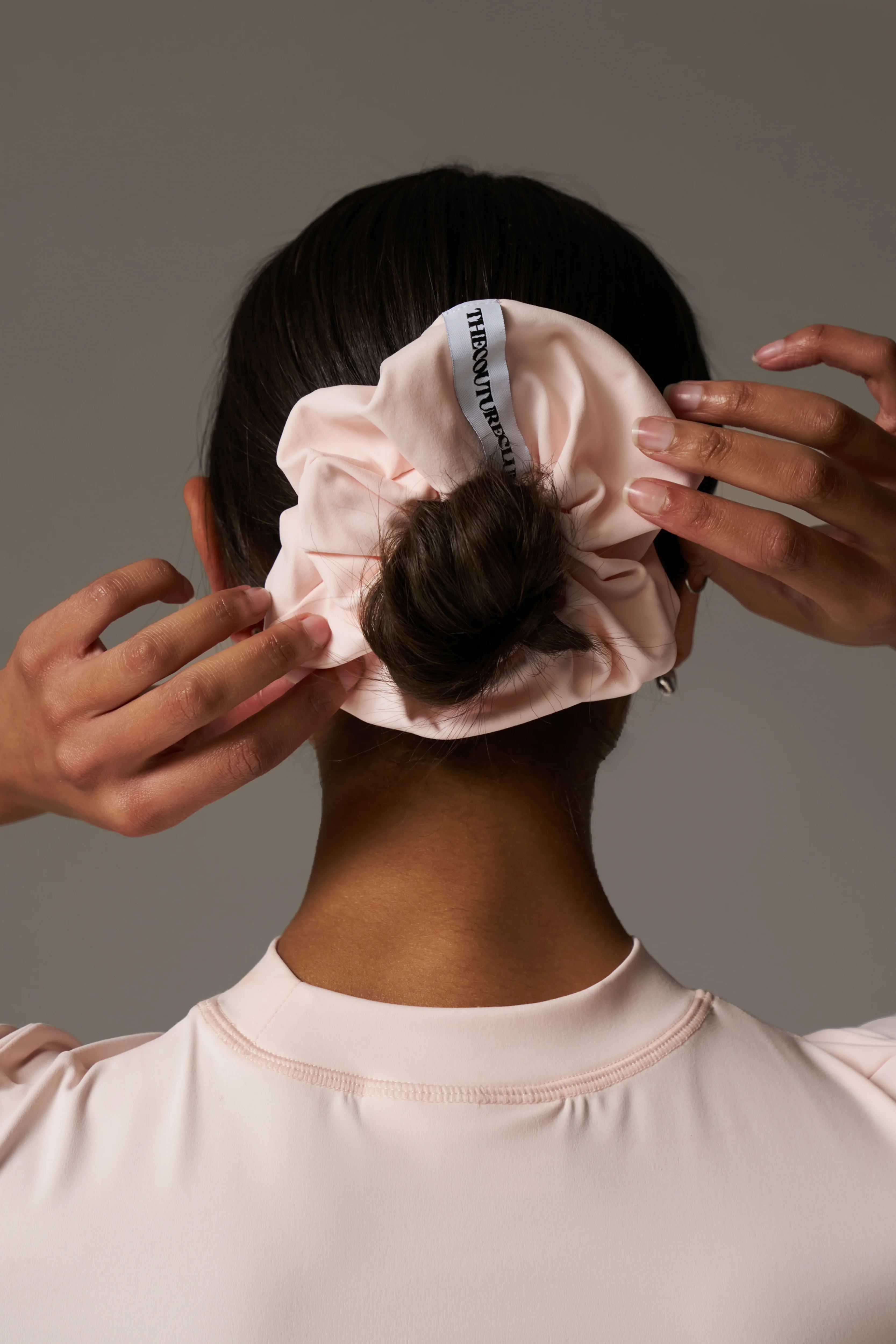 SCULPT SCRUNCHIE - PINK