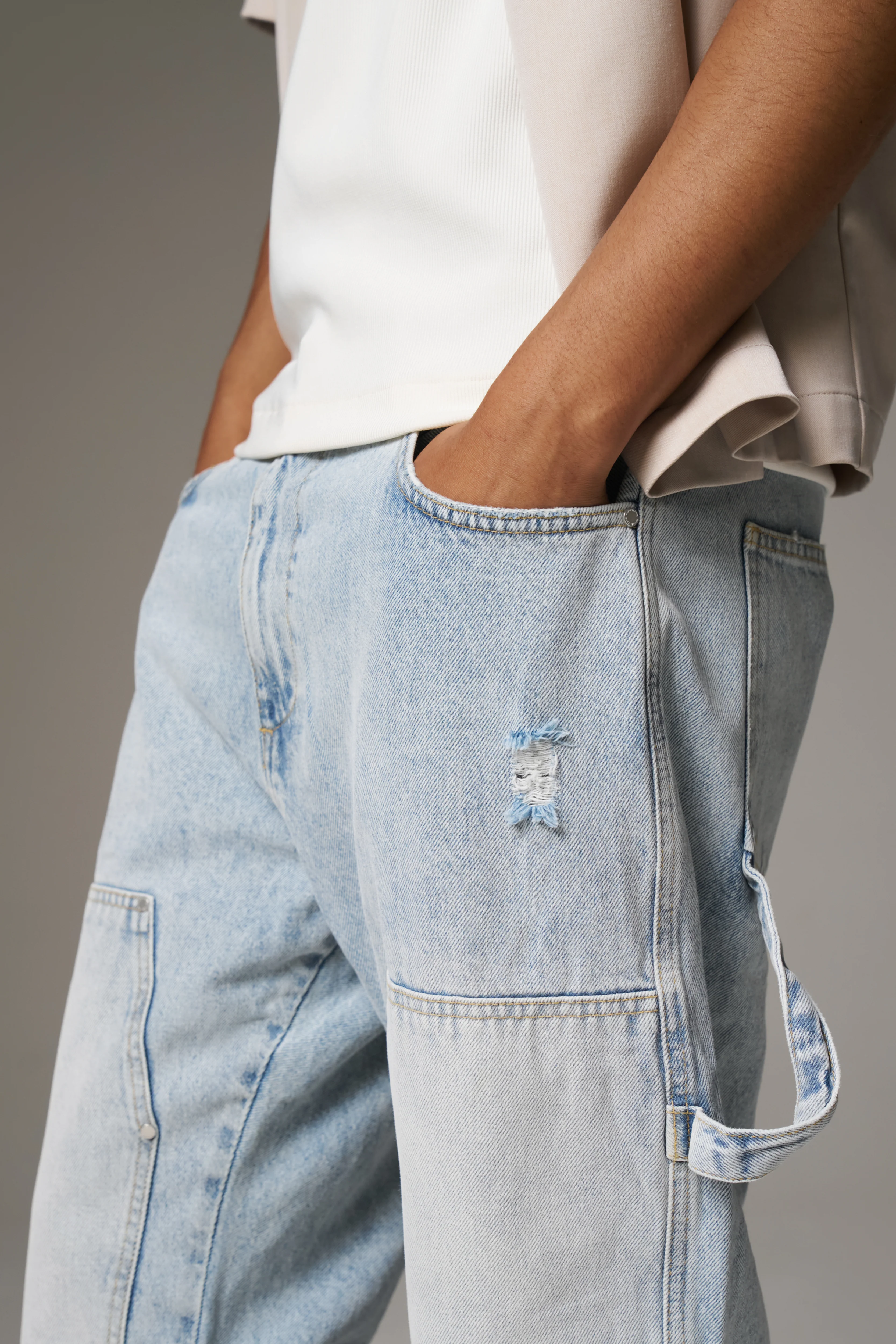 DENIM RIVET DETAIL CARPENTER JEANS - BLUE WASH