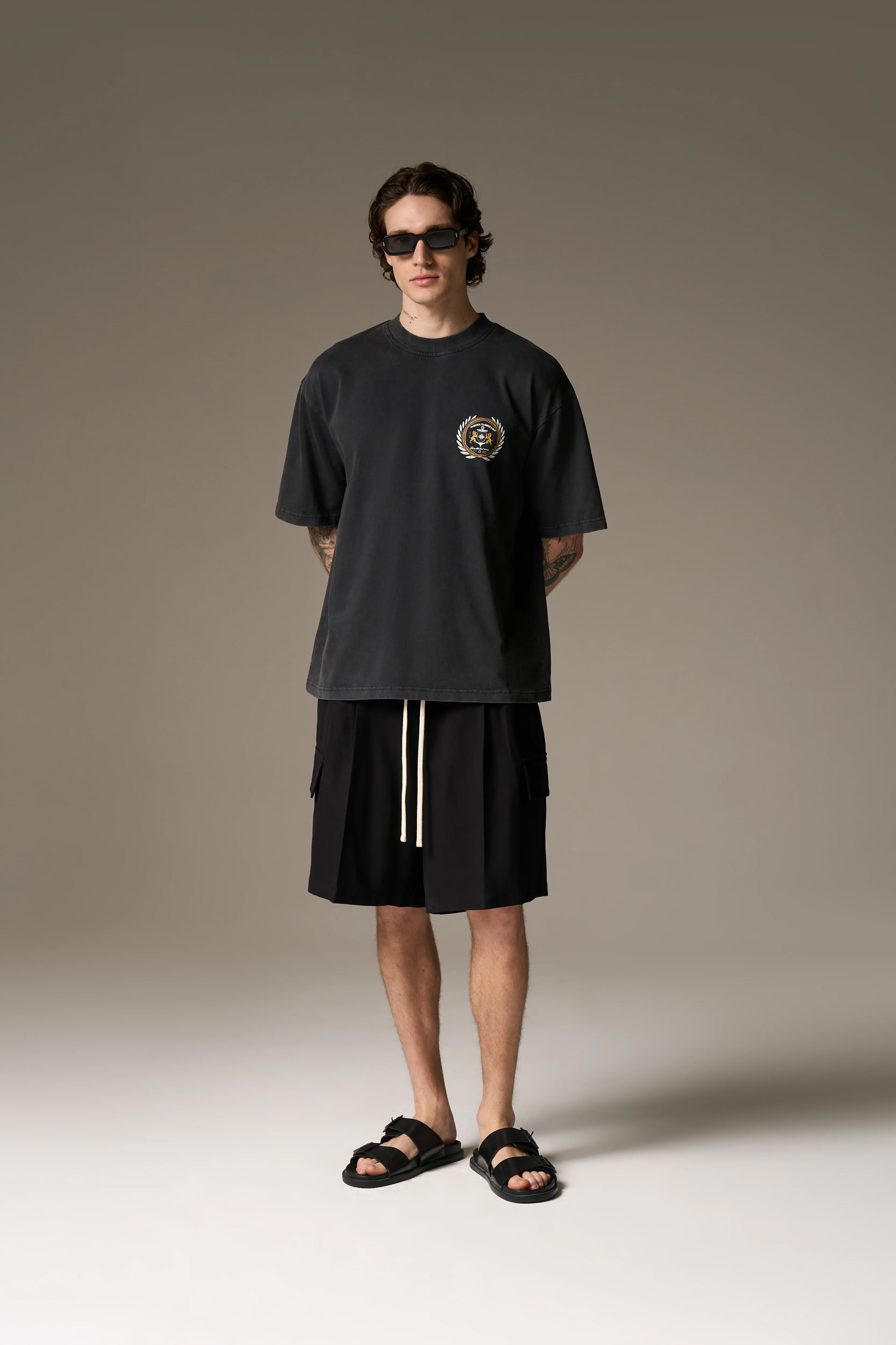 WIDE LEG SIDE POCKET SHORTS - BLACK