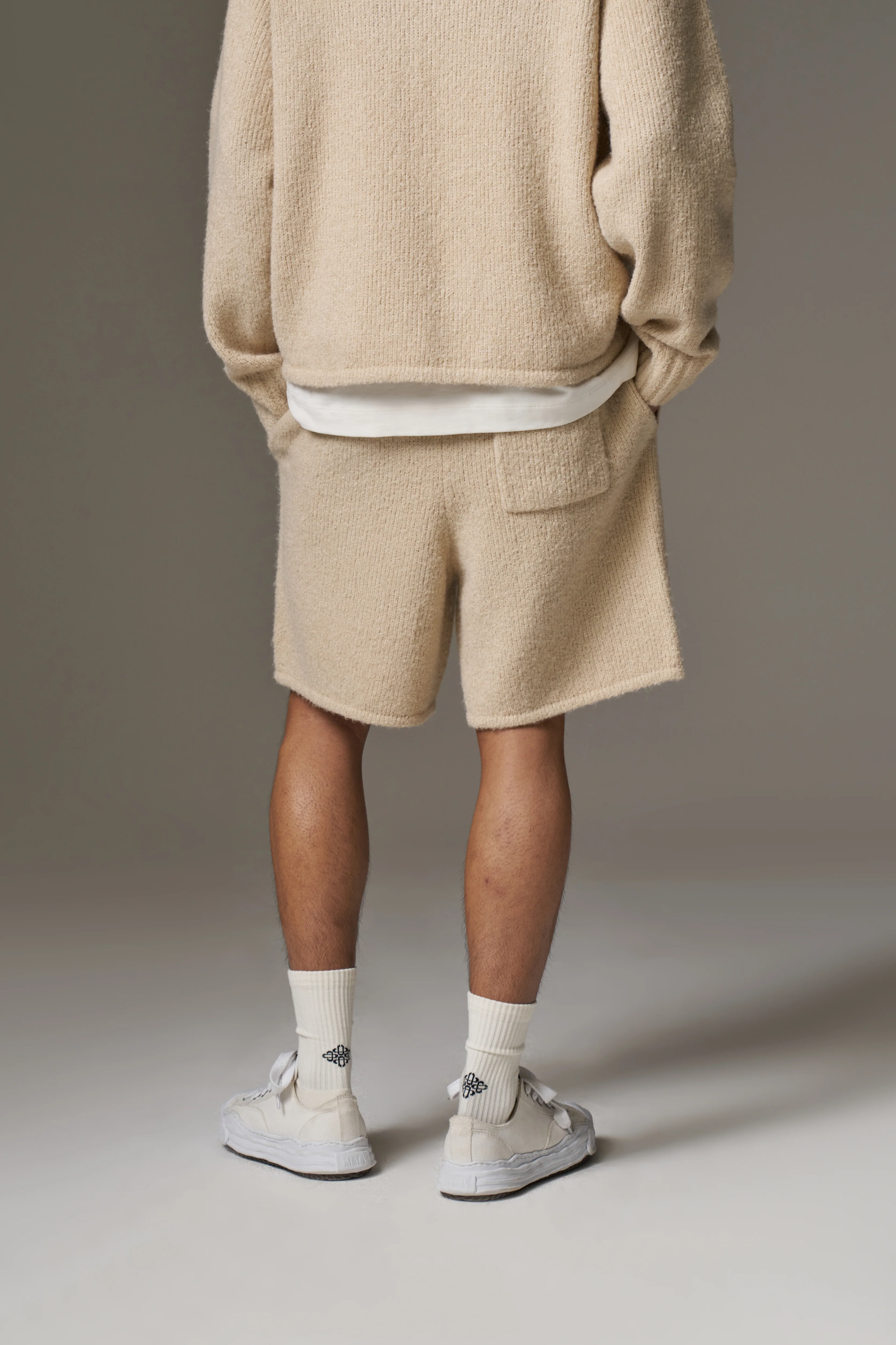 BOUCLE KNIT SHORTS - STONE
