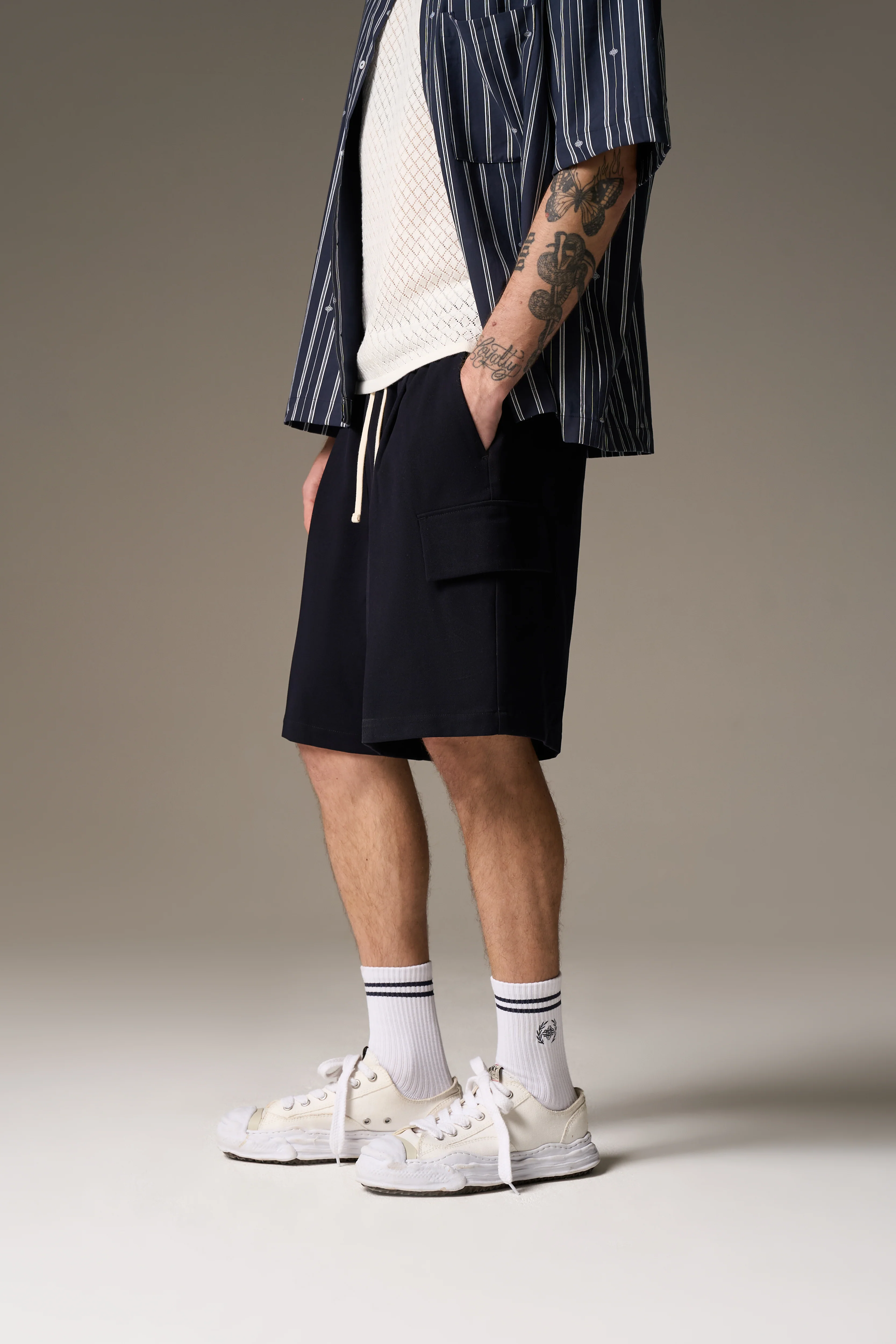 WIDE LEG SIDE POCKET SHORTS - NAVY