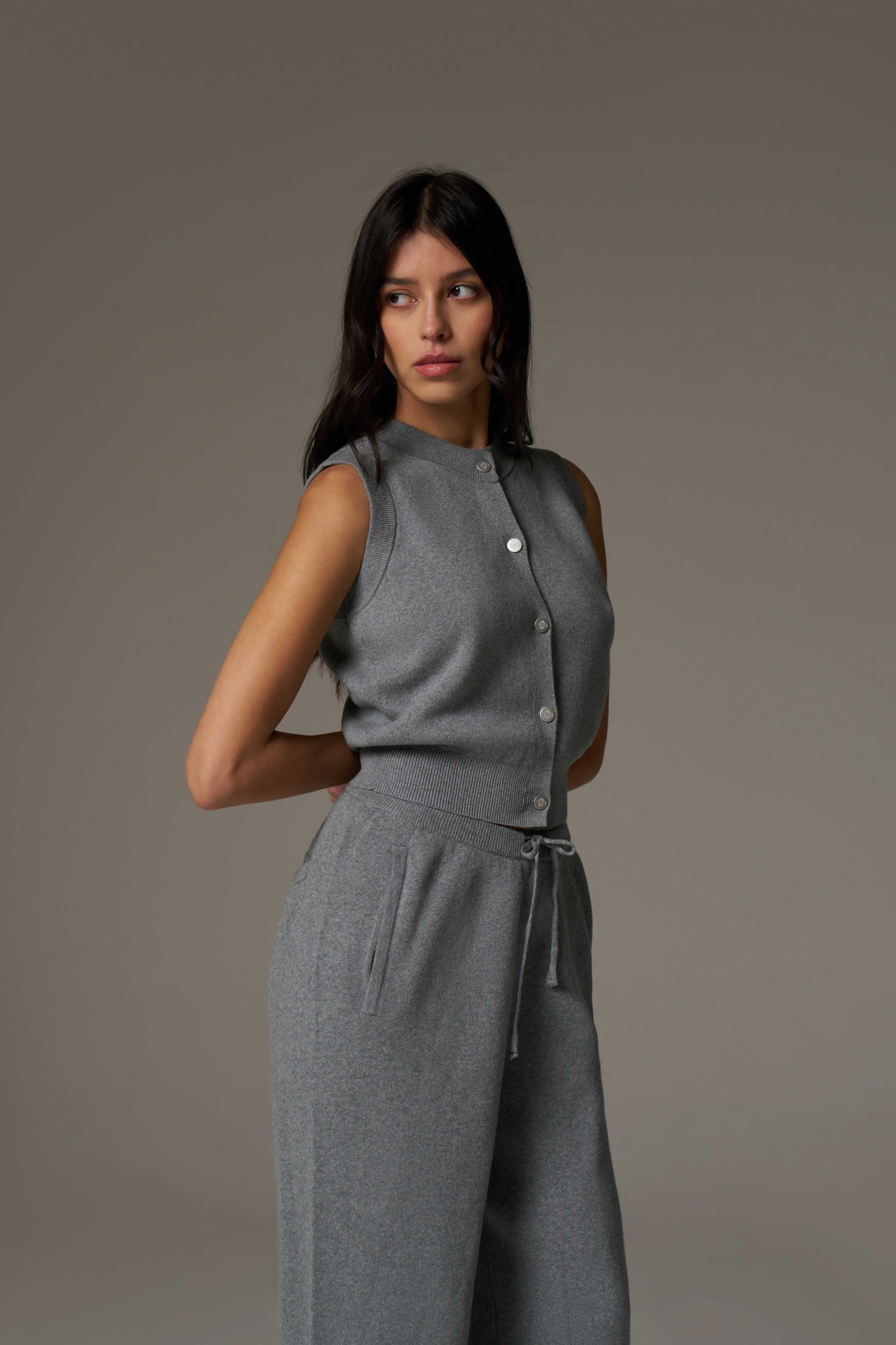 KNIT BUTTON THROUGH TOP - GREY MARL