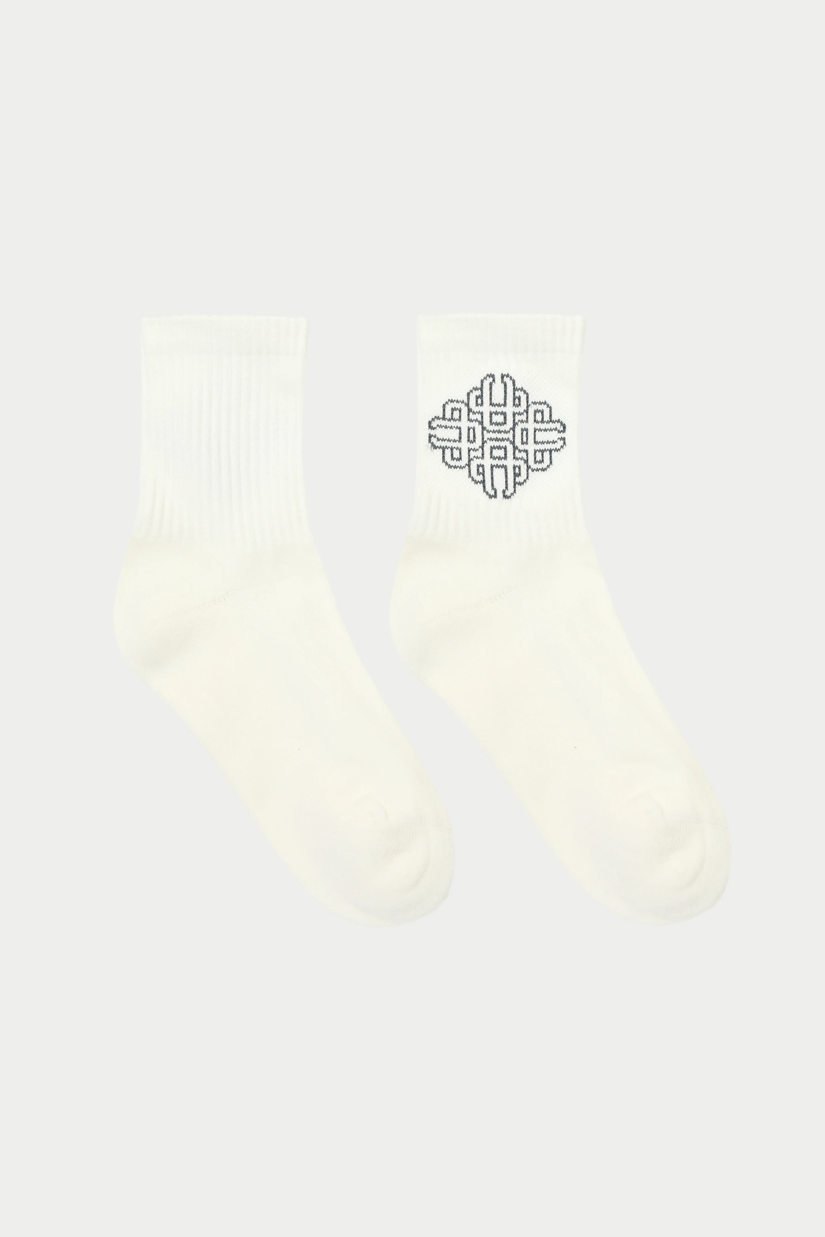 EMBLEM OUTLINE SOCKS - OFF WHITE