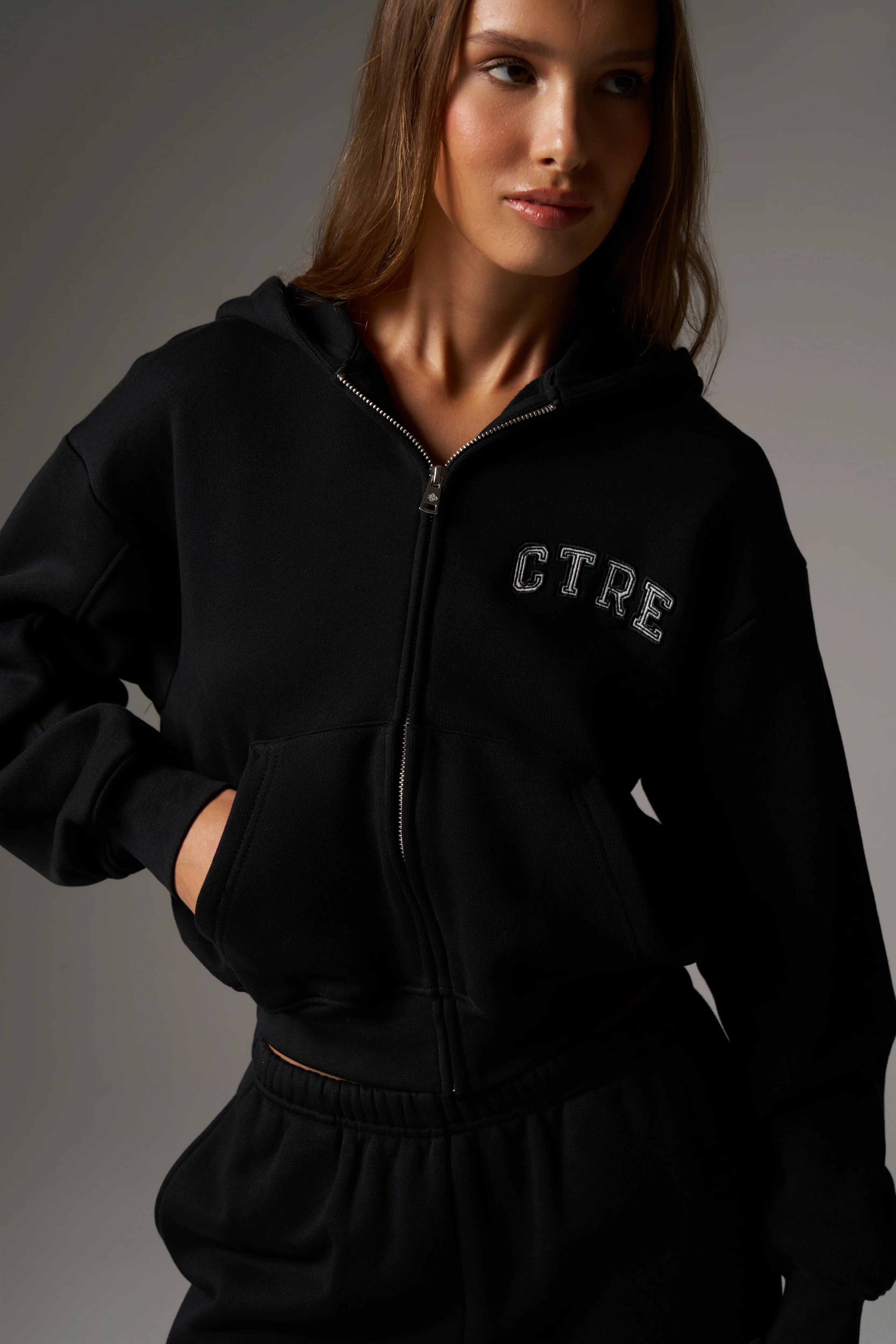CTRE ZIP THROUGH RELAXED HOODIE - BLACK