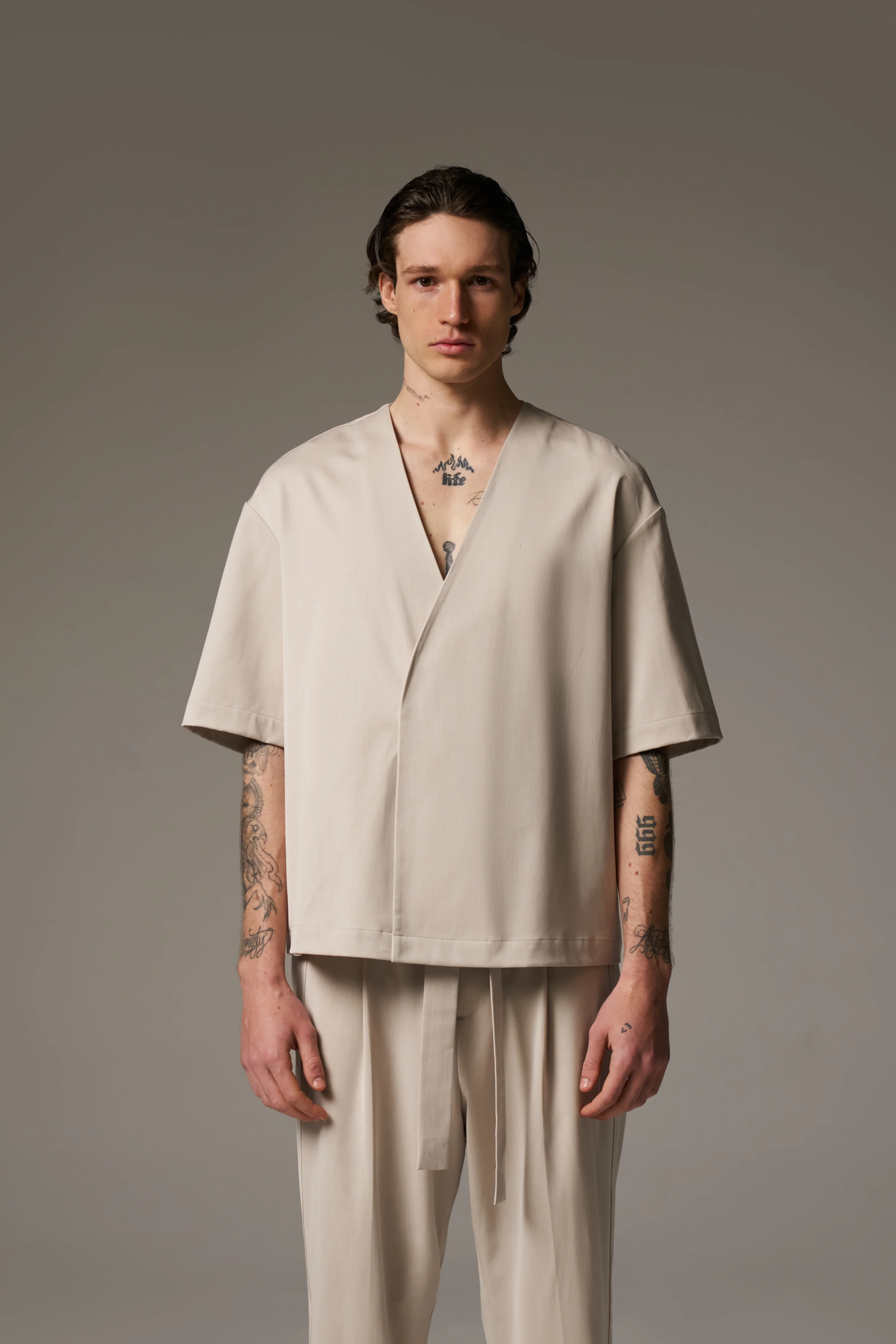 SMART WOVEN SHIRT - STONE