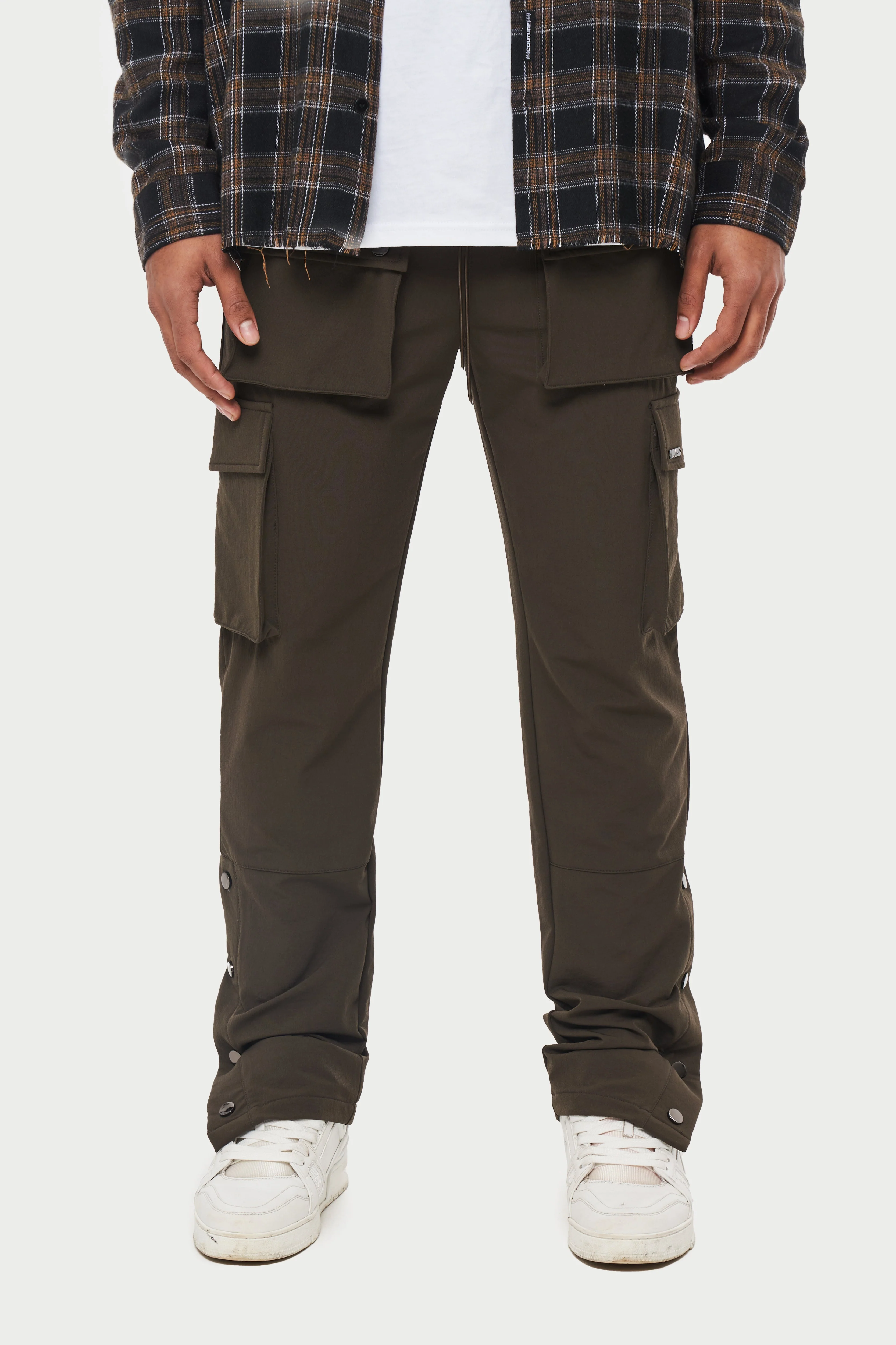 TECHNICAL STRETCH POPPER DETAIL CARGO PANTS - MOCHA