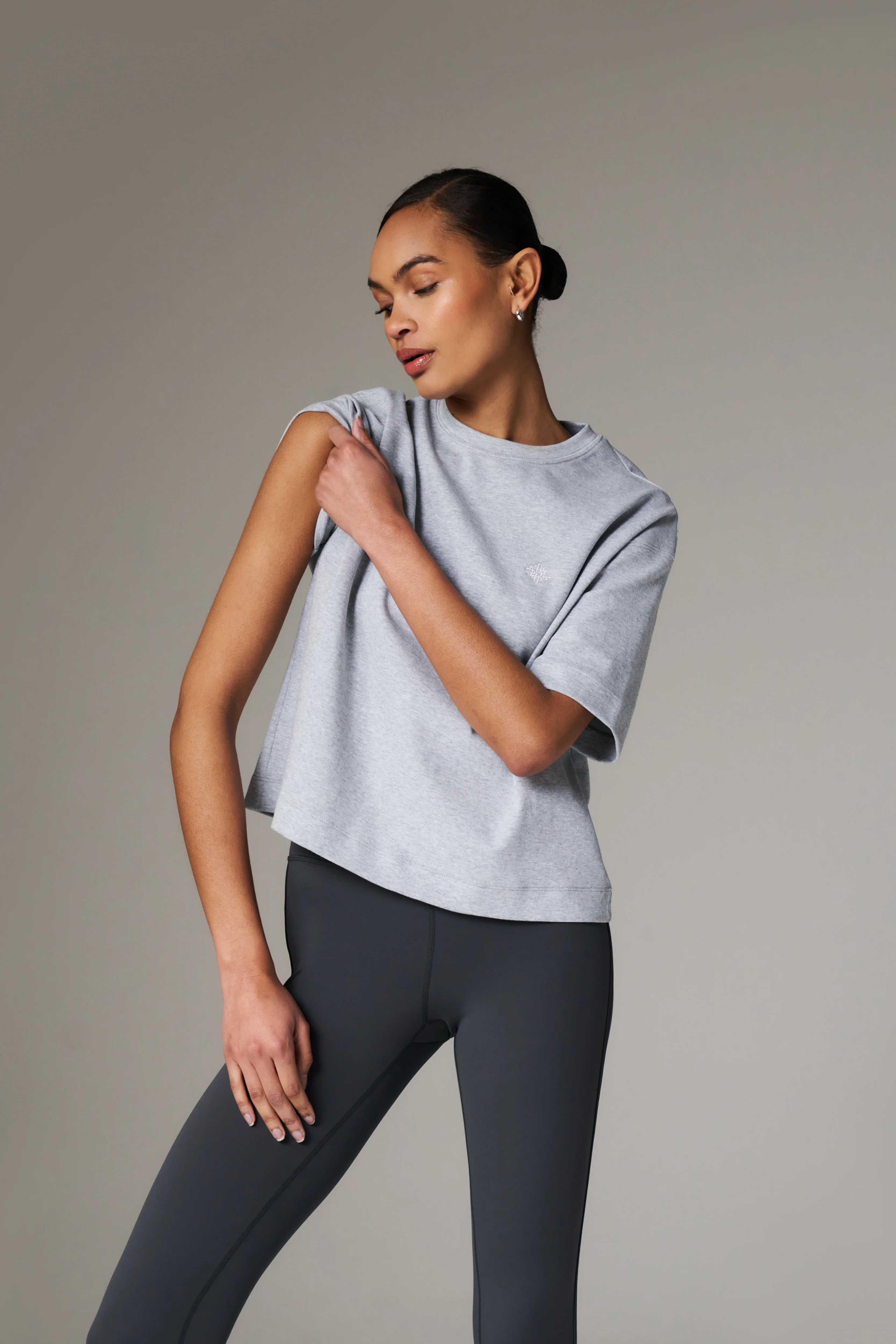 EMBLEM REGULAR FIT T-SHIRT - GREY MARL