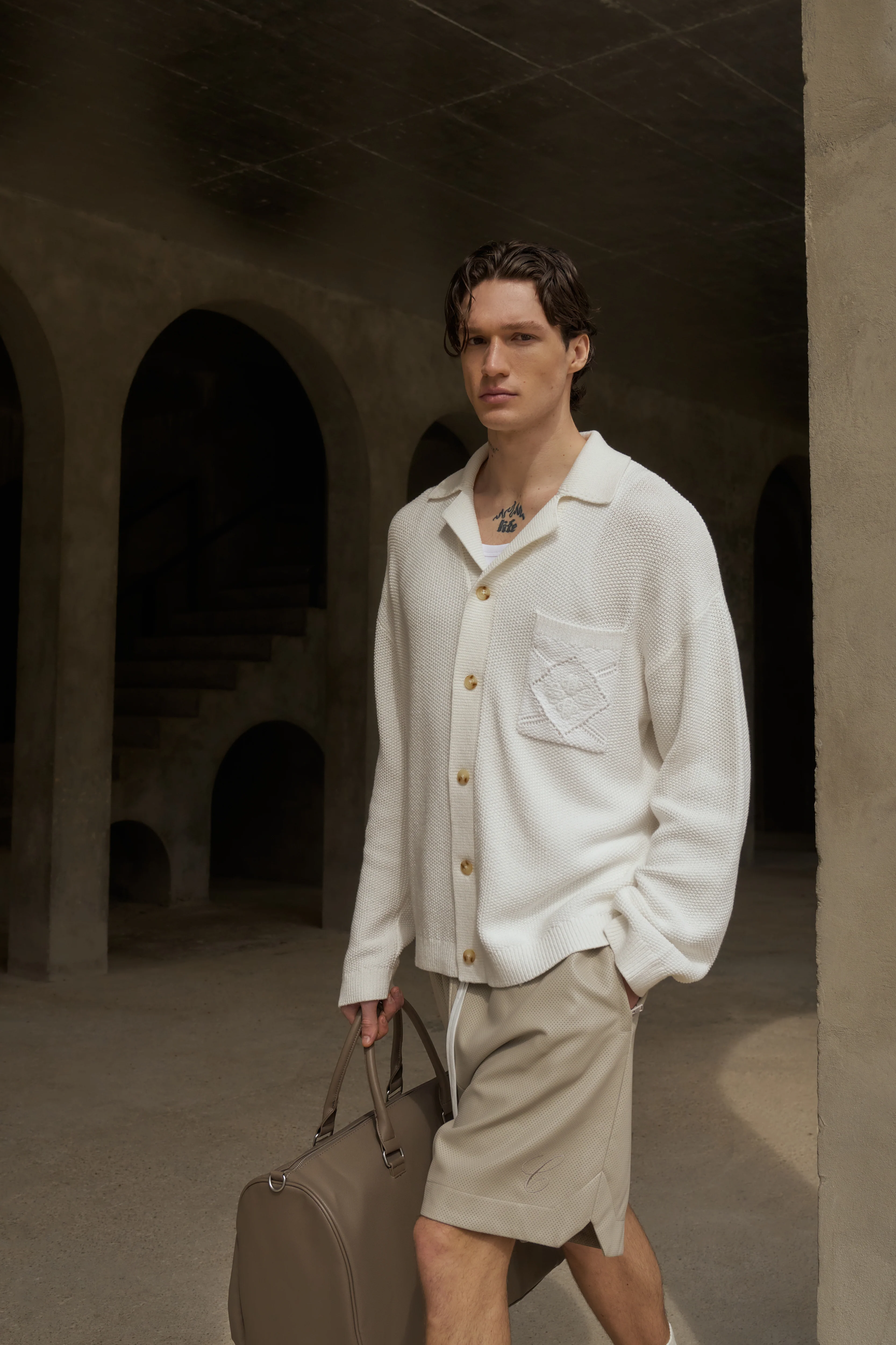 CROCHET KNITTED EMBLEM POCKET SHIRT - OFF WHITE