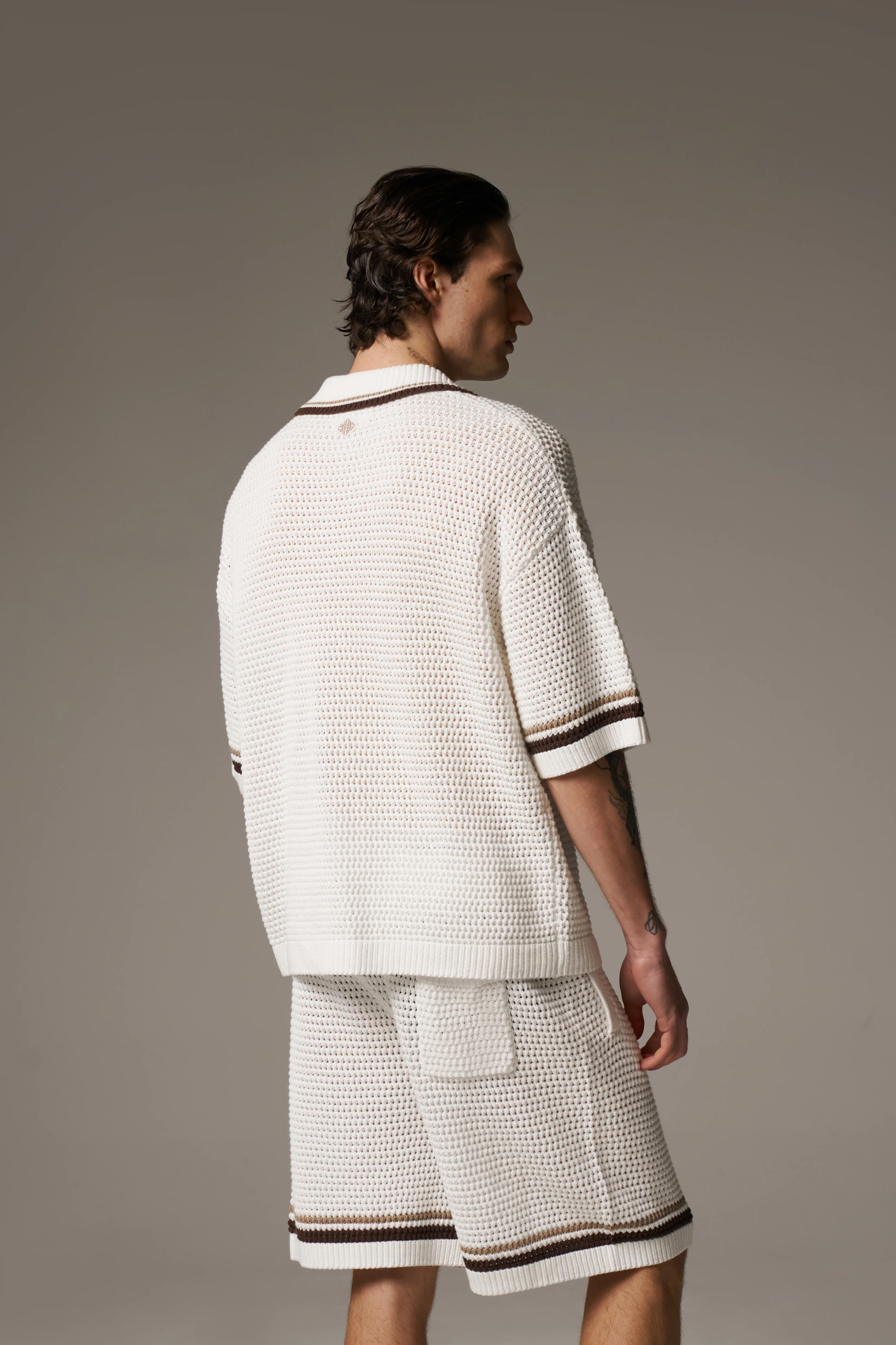 CROCHET KNITTED STRIPE SHIRT - WHITE/BROWN