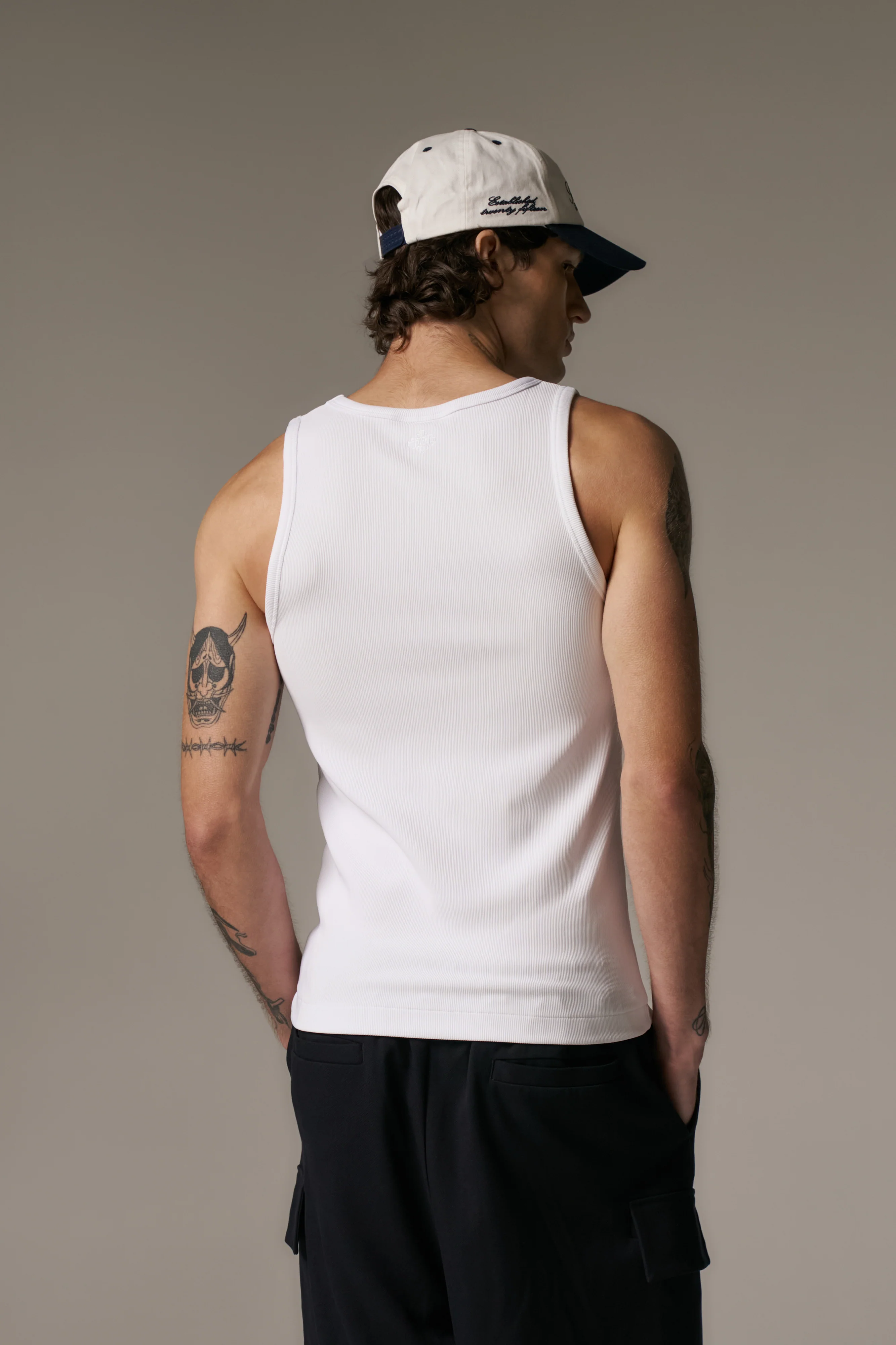 RIBBED VEST - WHITE