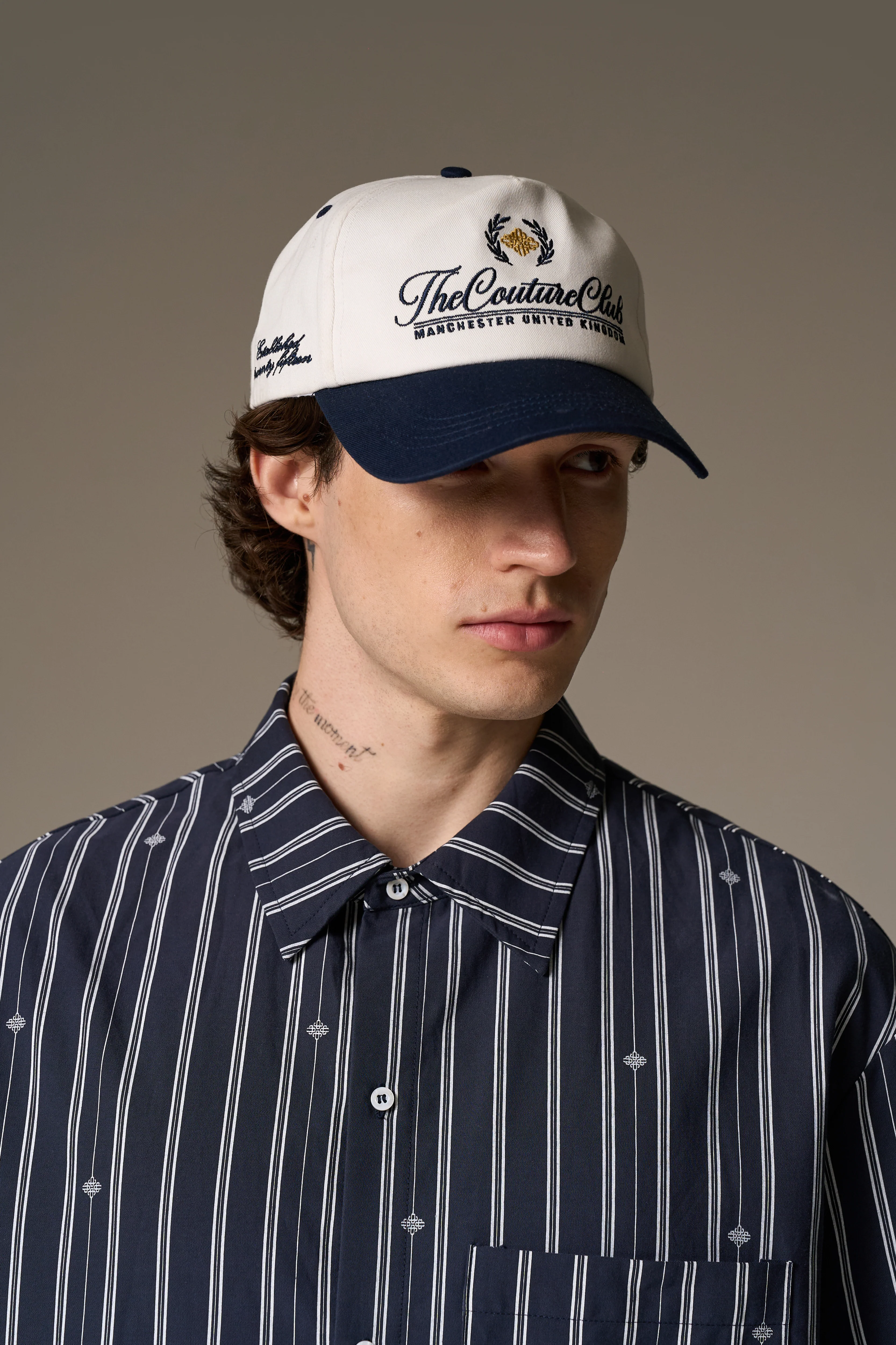 LAUREL EMBROIDERY CAP - NAVY