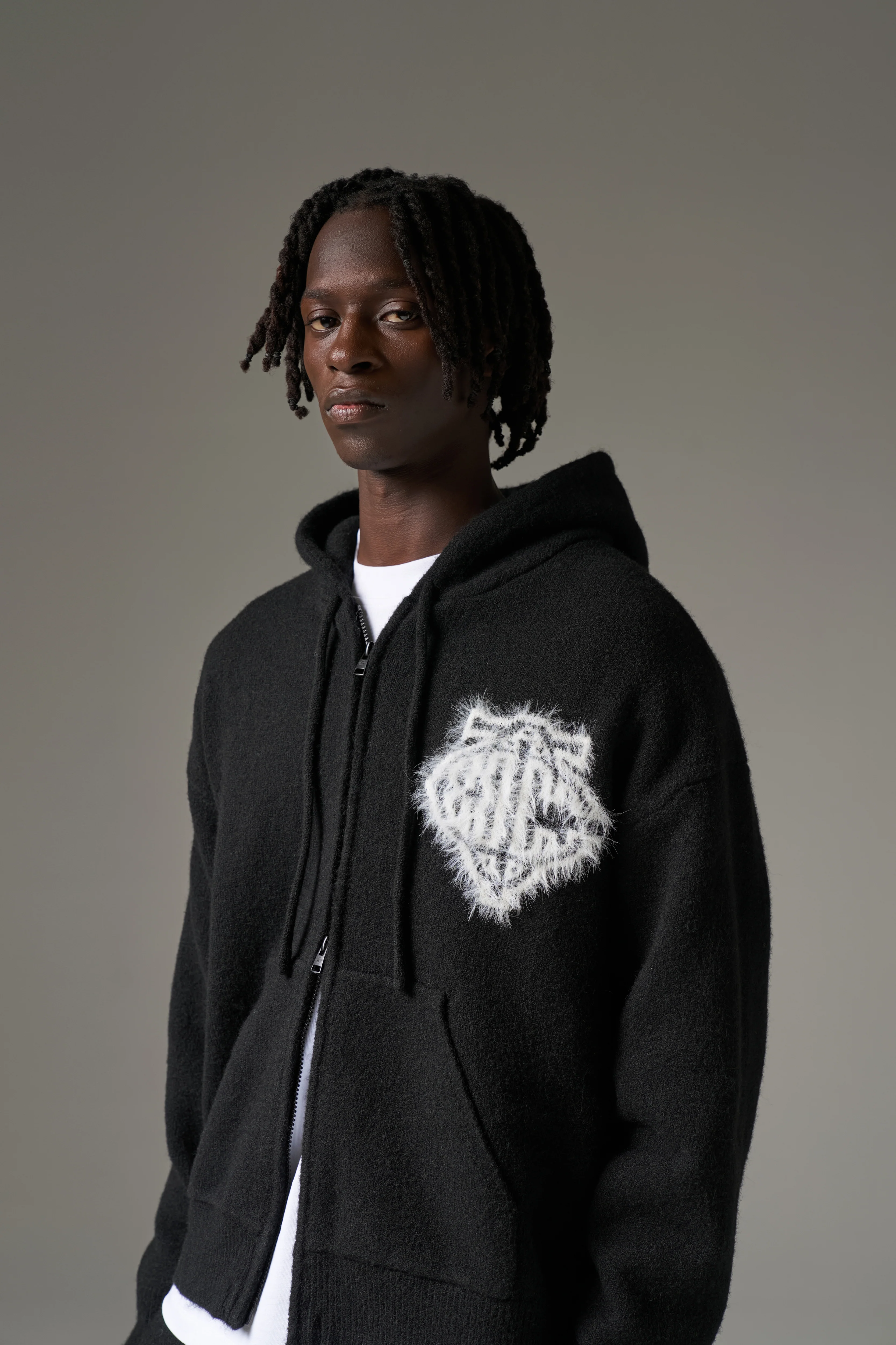 MONOGRAM EMBLEM FLUFFY KNIT ZIP THROUGH HOODIE - BLACK