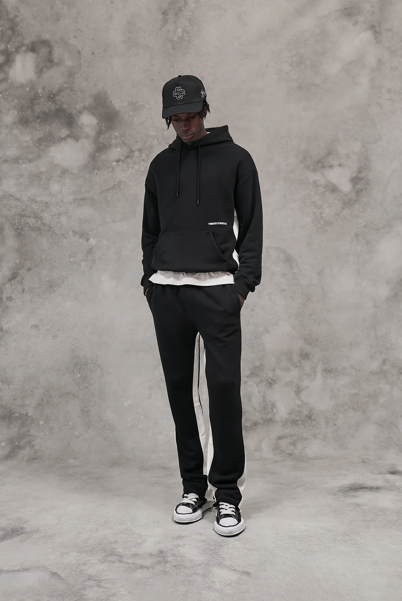 DESIGN DEPARTMENT PANEL JOGGERS - BLACK