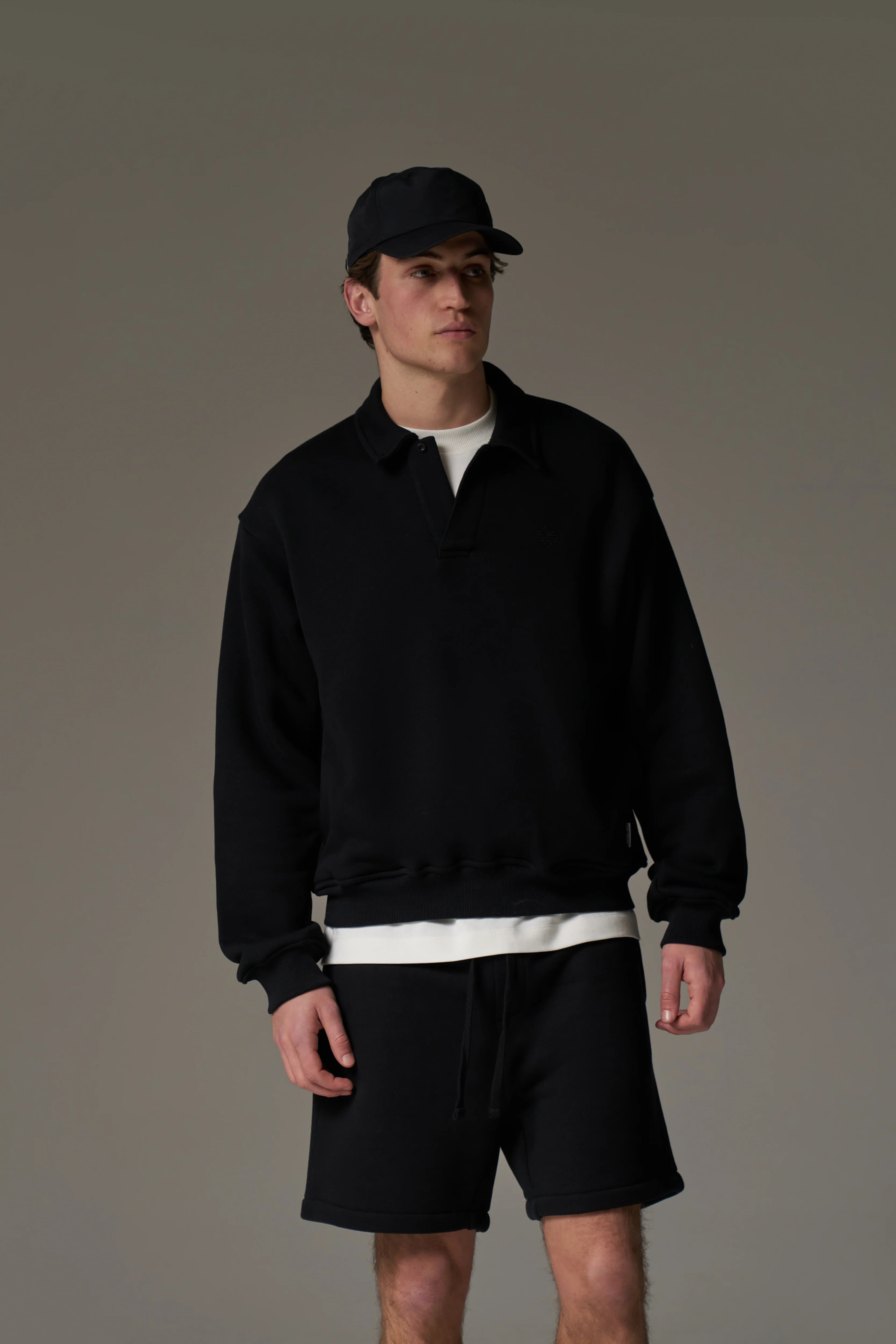 LAUNDERED CLASSICS SHORTS - WASHED BLACK