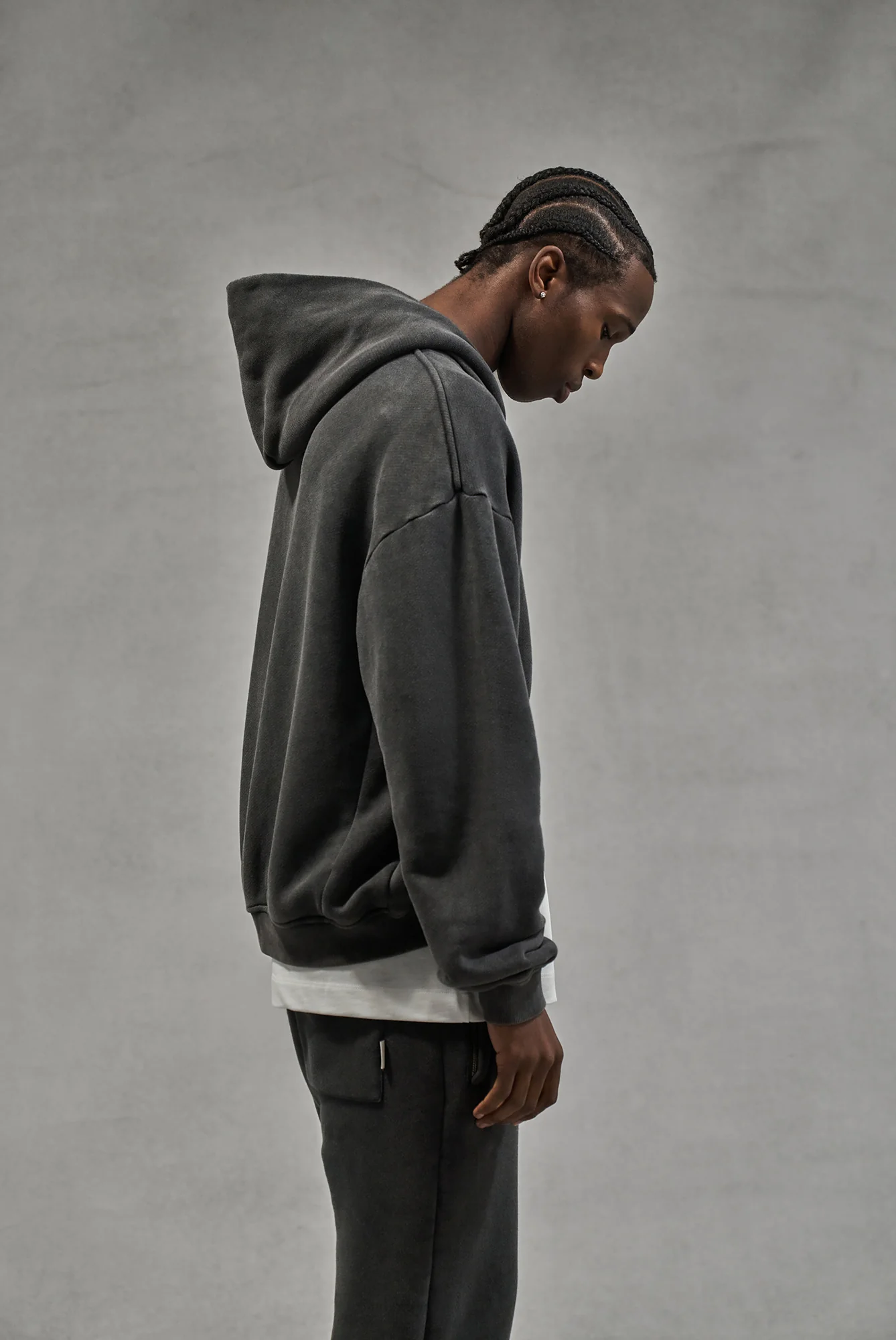 LAUNDERED CLASSICS ZIP THROUGH HOODIE - CHARCOAL