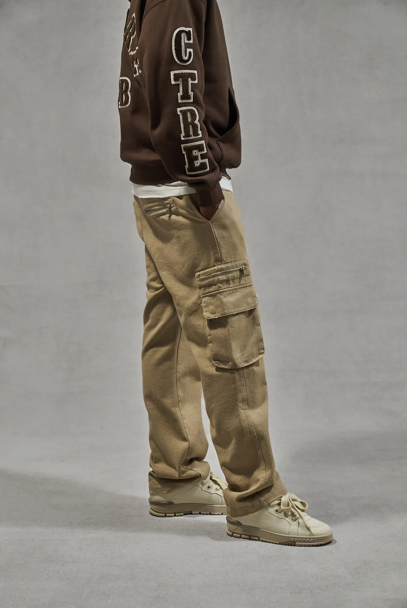 PATCH POCKET TWILL CARGOS - BEIGE