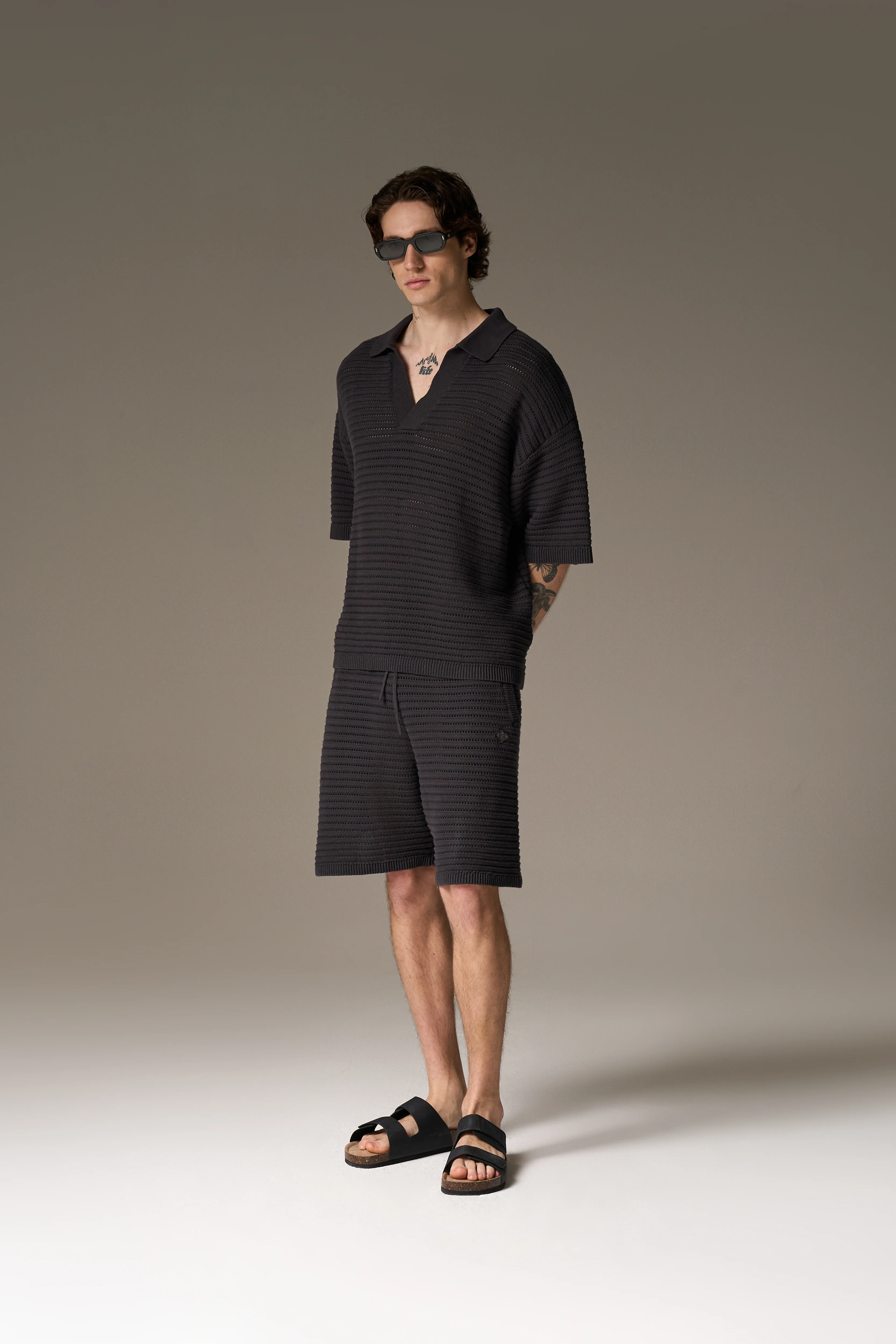 KNITTED SHORTS - CHARCOAL