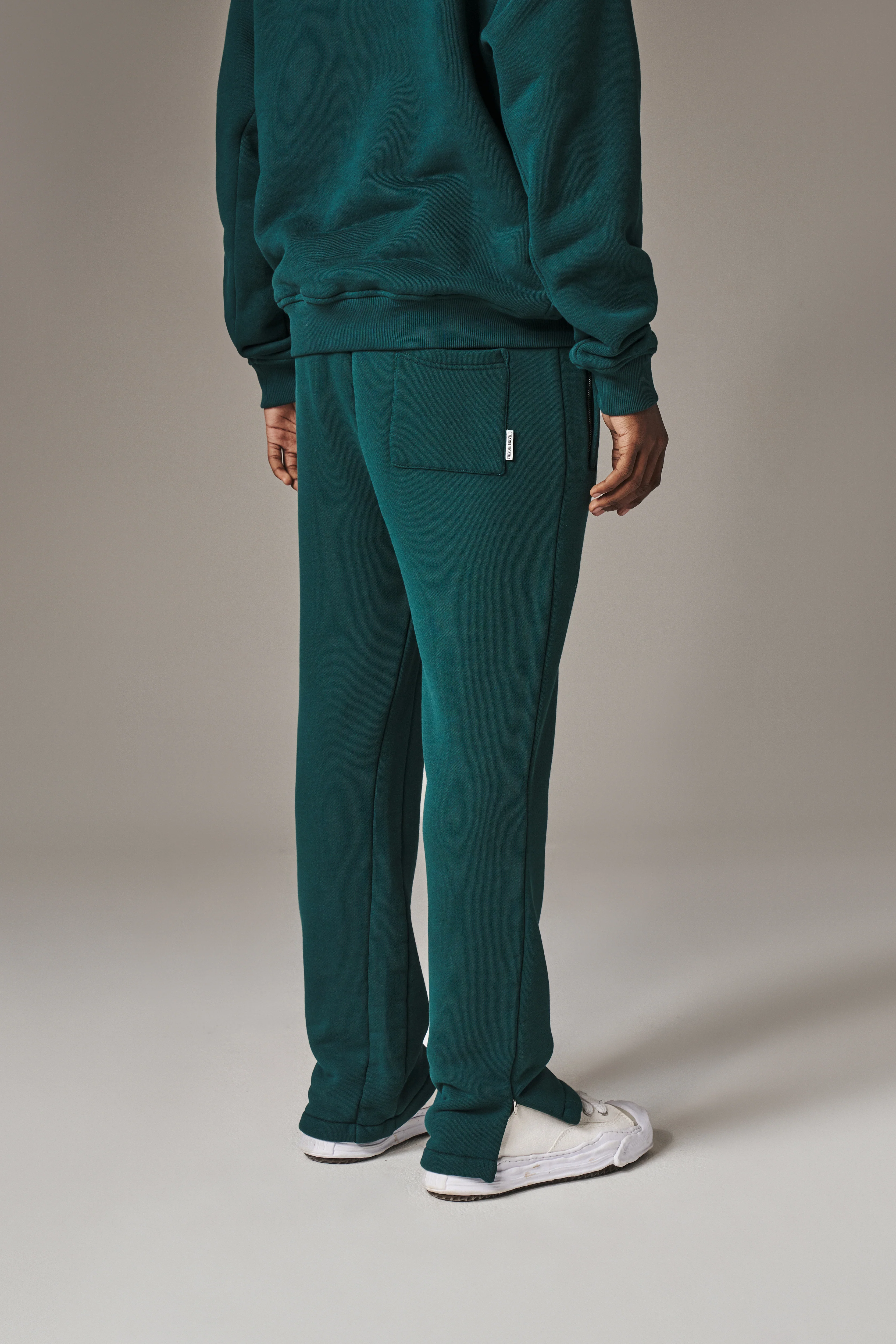 LAUNDRED CLASSICS JOGGER - GREEN