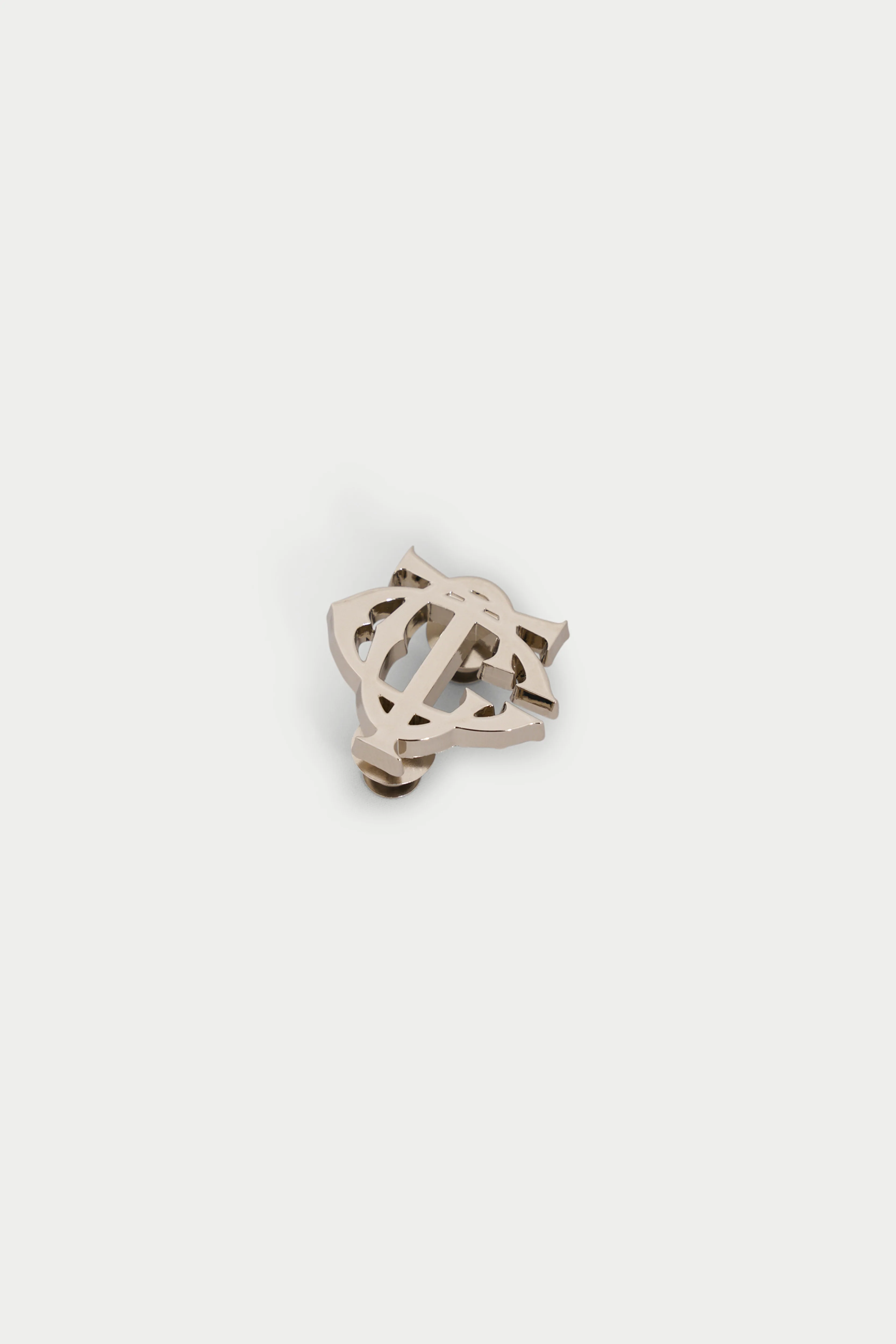 MONOGRAM PIN BADGE - SILVER