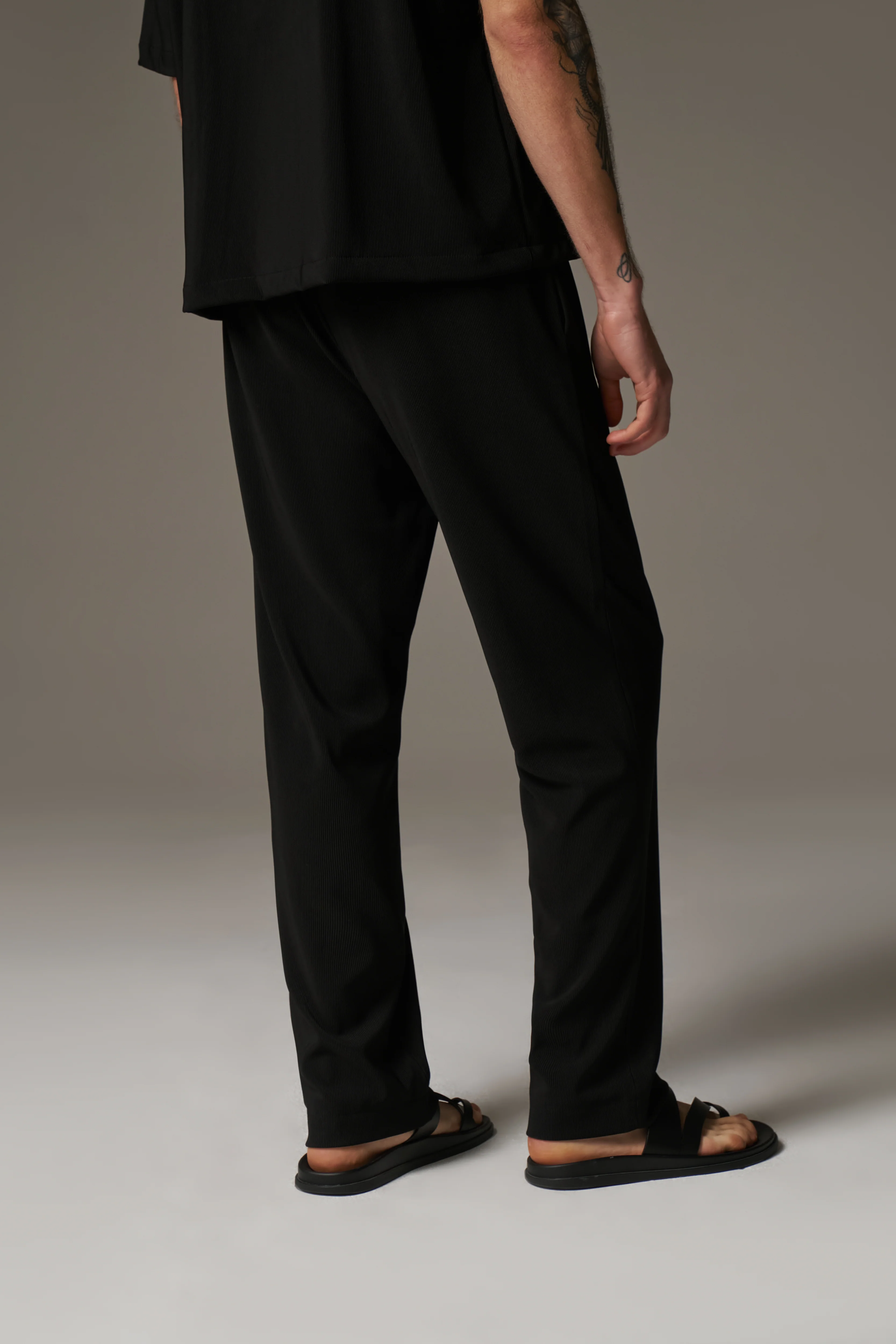 RIBBED TROUSERS - BLACK