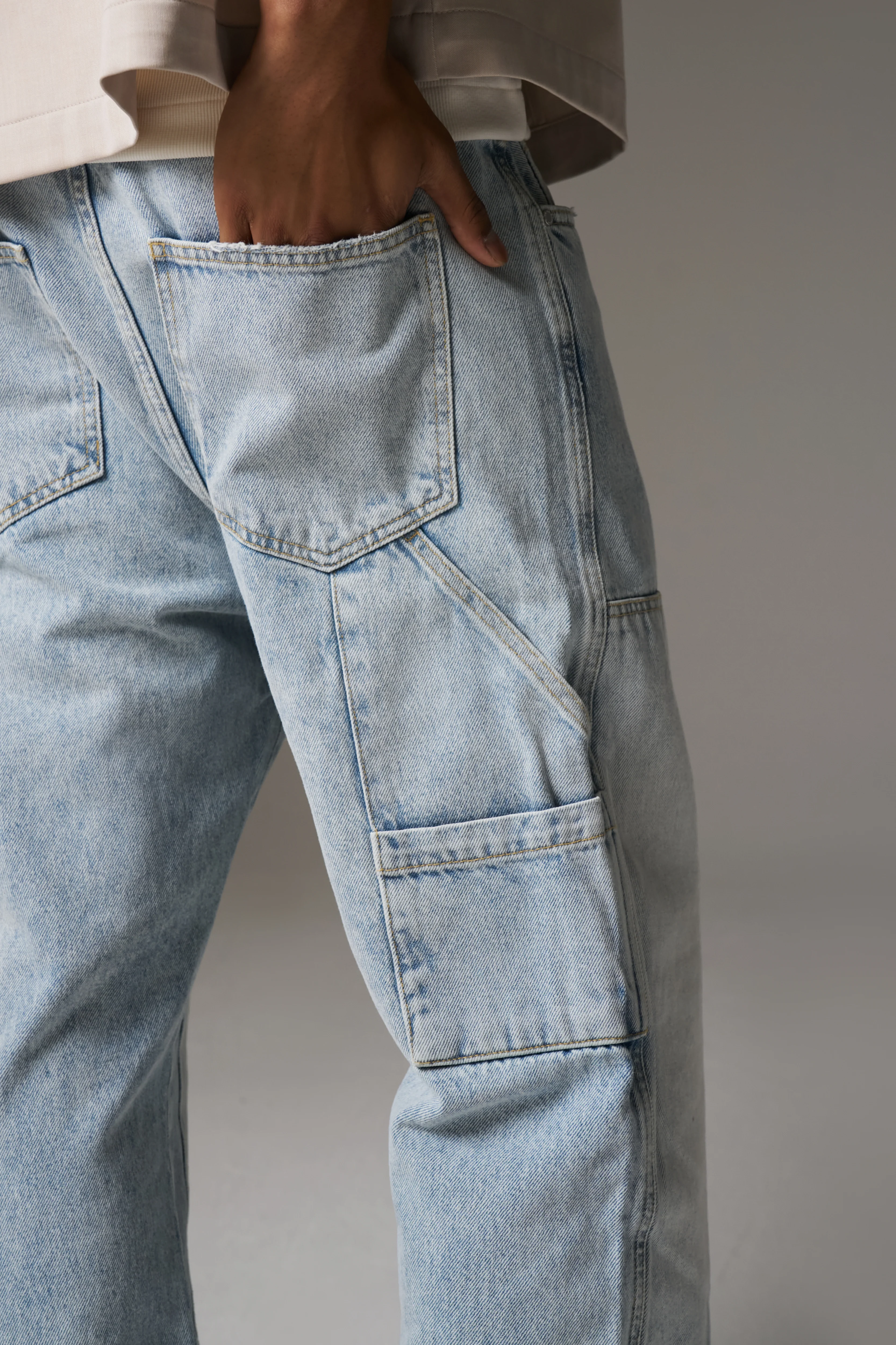 DENIM RIVET DETAIL CARPENTER JEANS - BLUE WASH