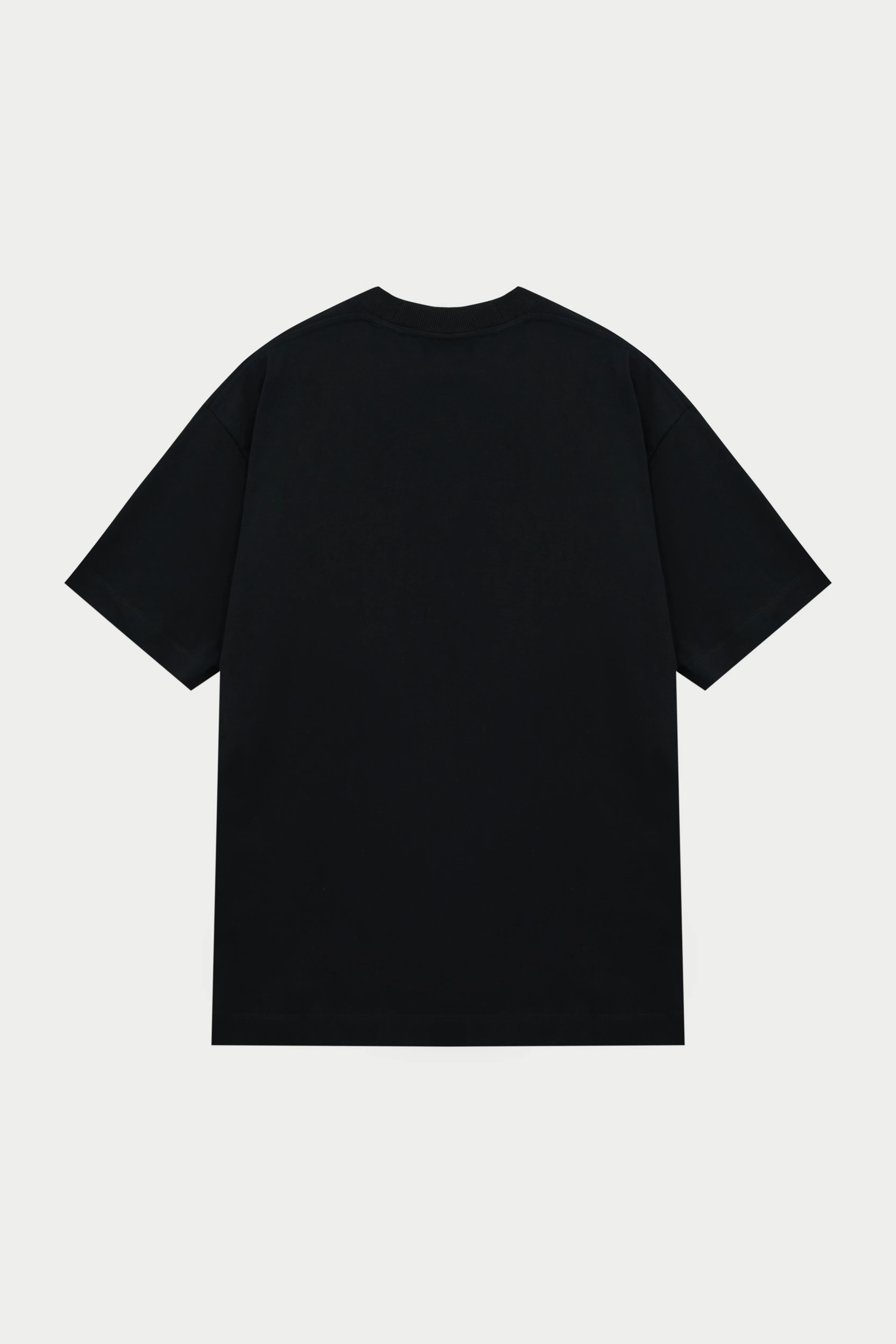 TONAL EMBLEM RELAXED T-SHIRT - BLACK
