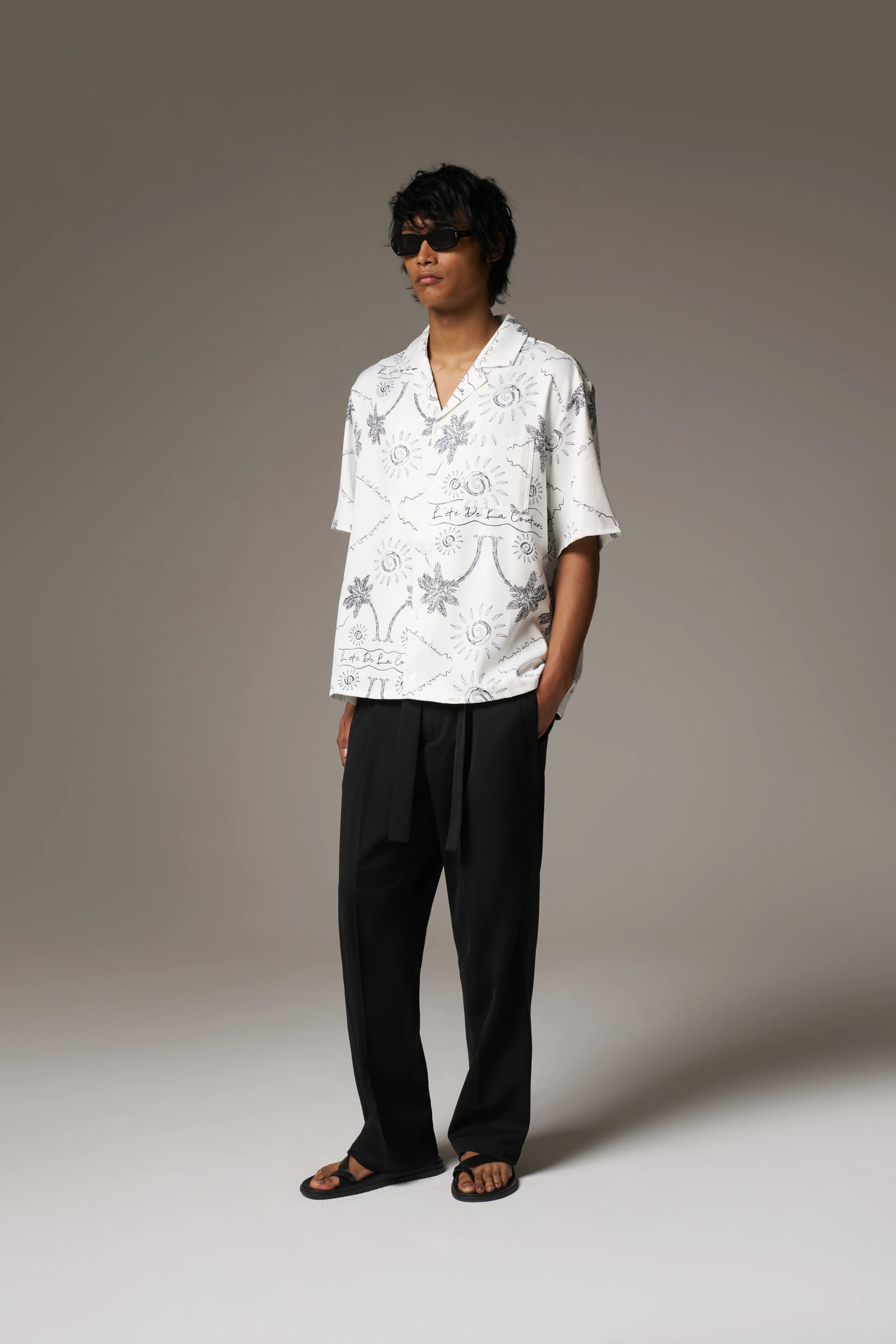 PALM PRINT SHIRT - WHITE