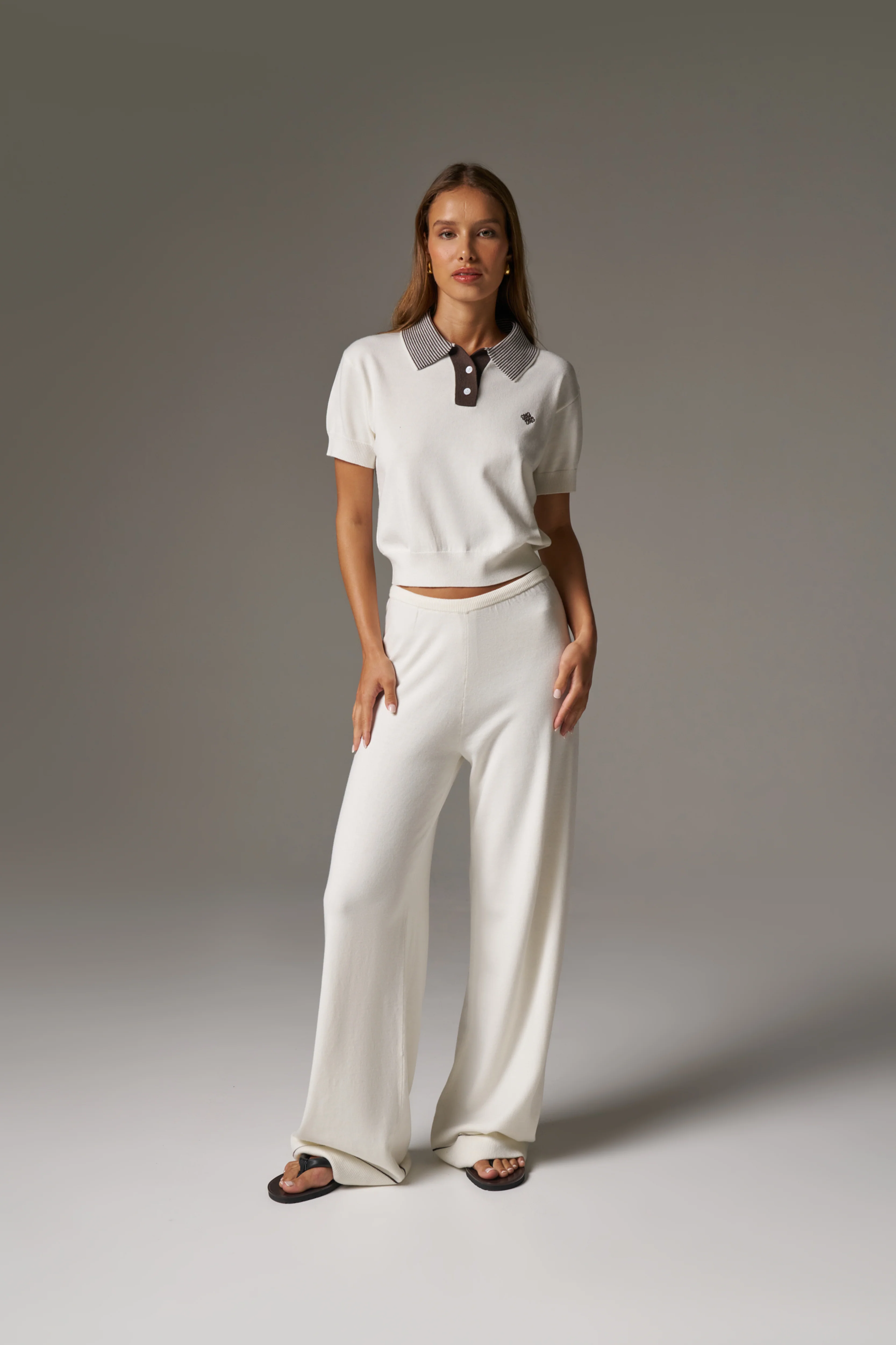 KNITTED COLLAR POLO TOP - CREAM