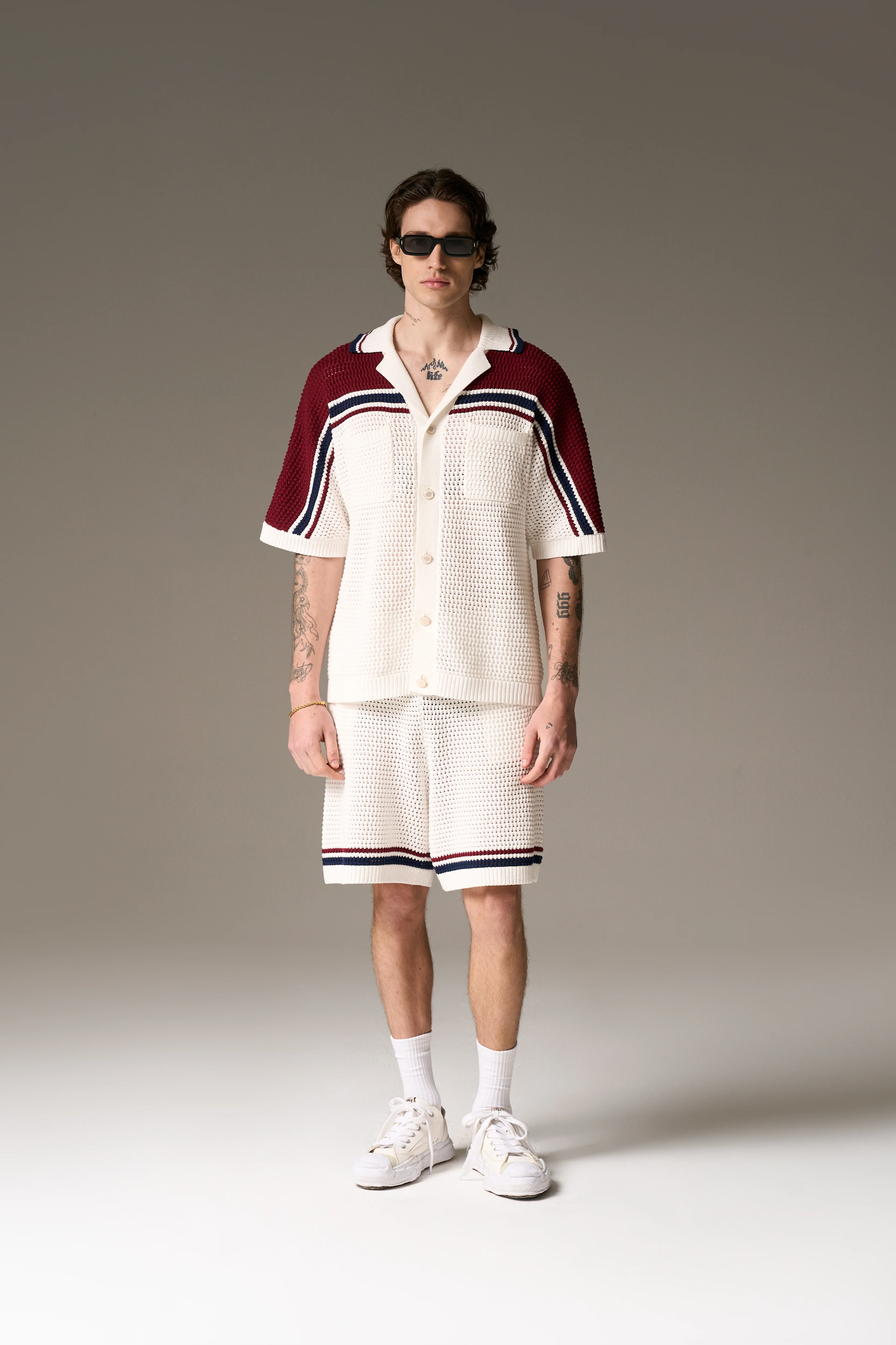 COLOUR BLOCK KNITTED STRIPE SHIRT - BURGUNDY