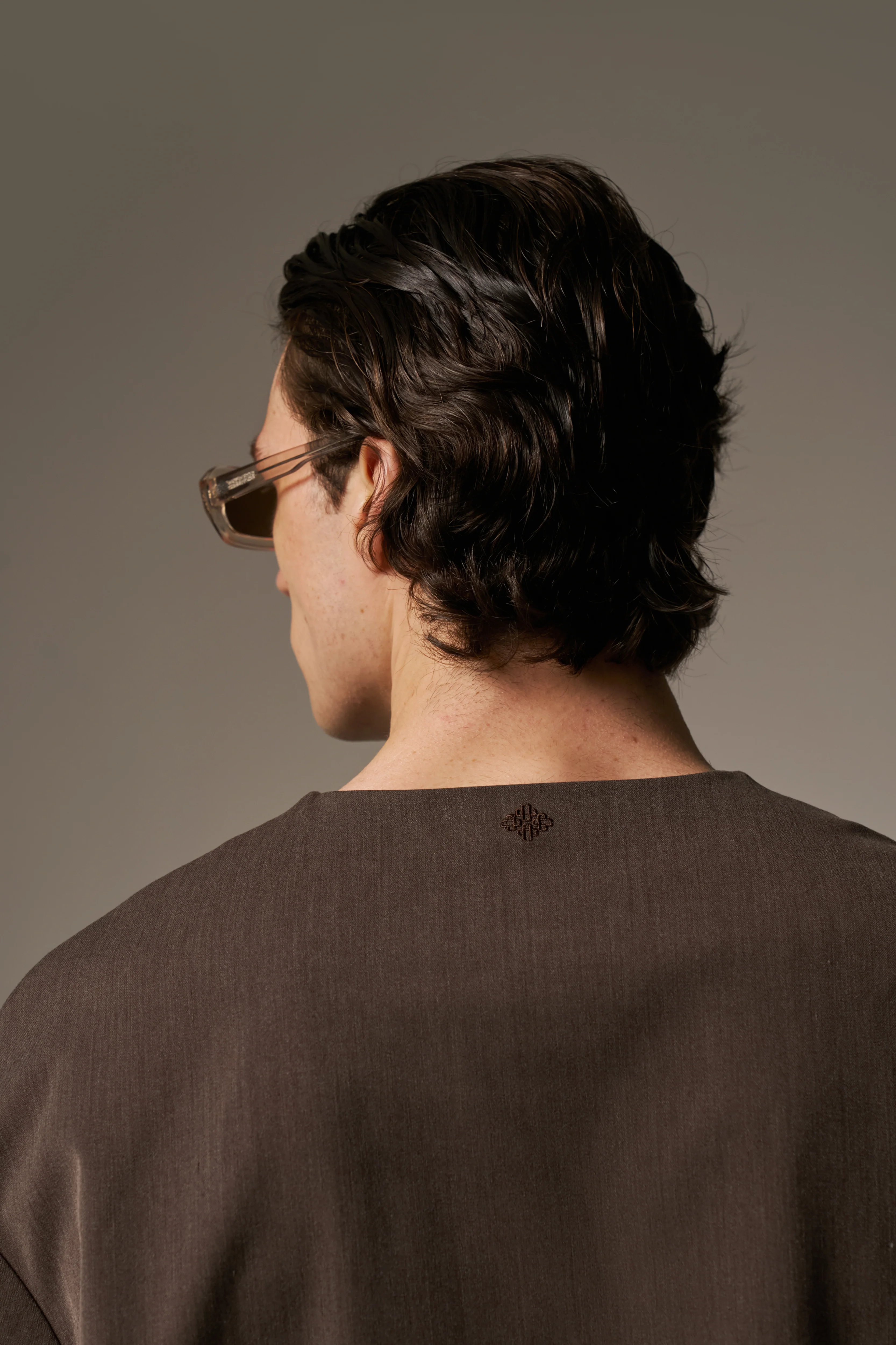 SMART WOVEN SHIRT - BROWN