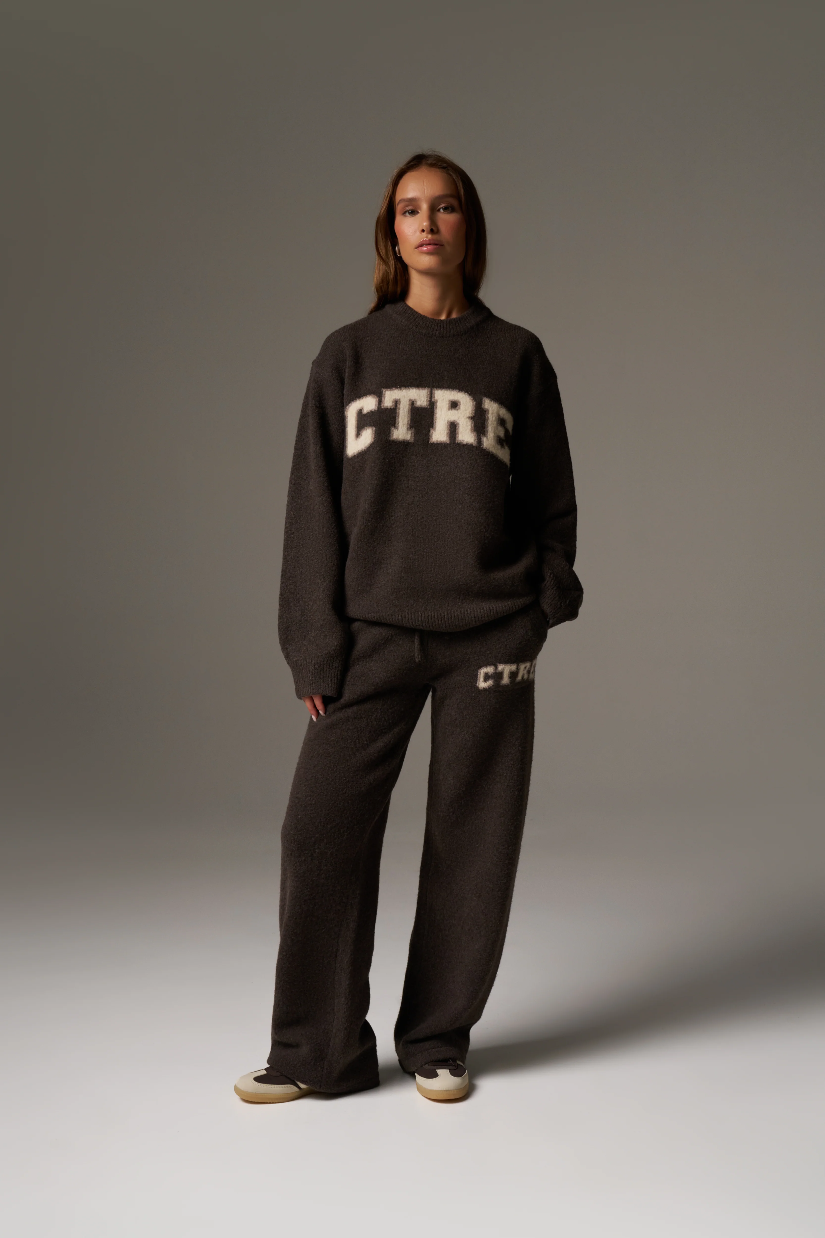 CTRE KNITTED JOGGERS - BROWN