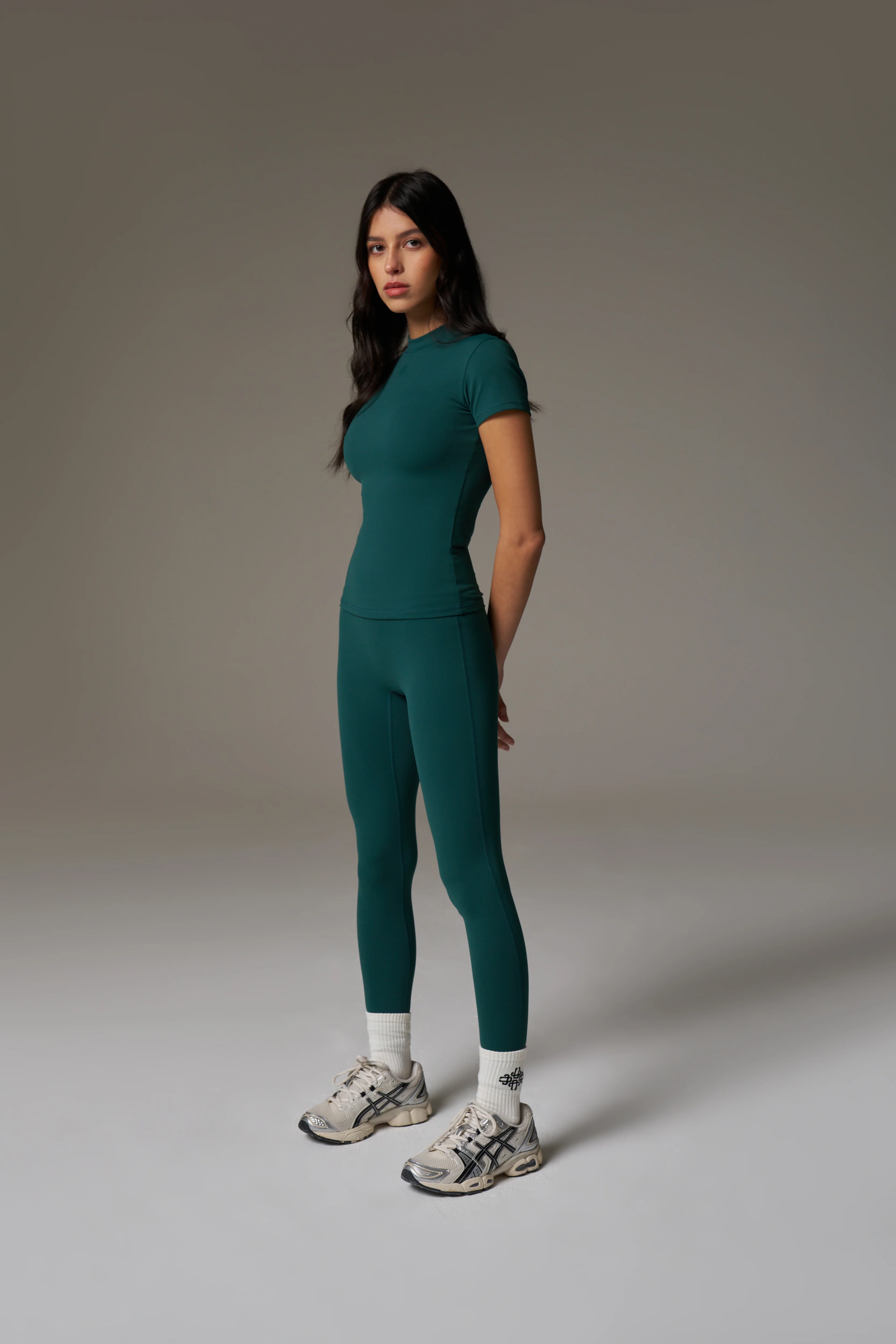 SCULPTING STRETCH EMBLEM LEGGINGS - FOREST GREEN