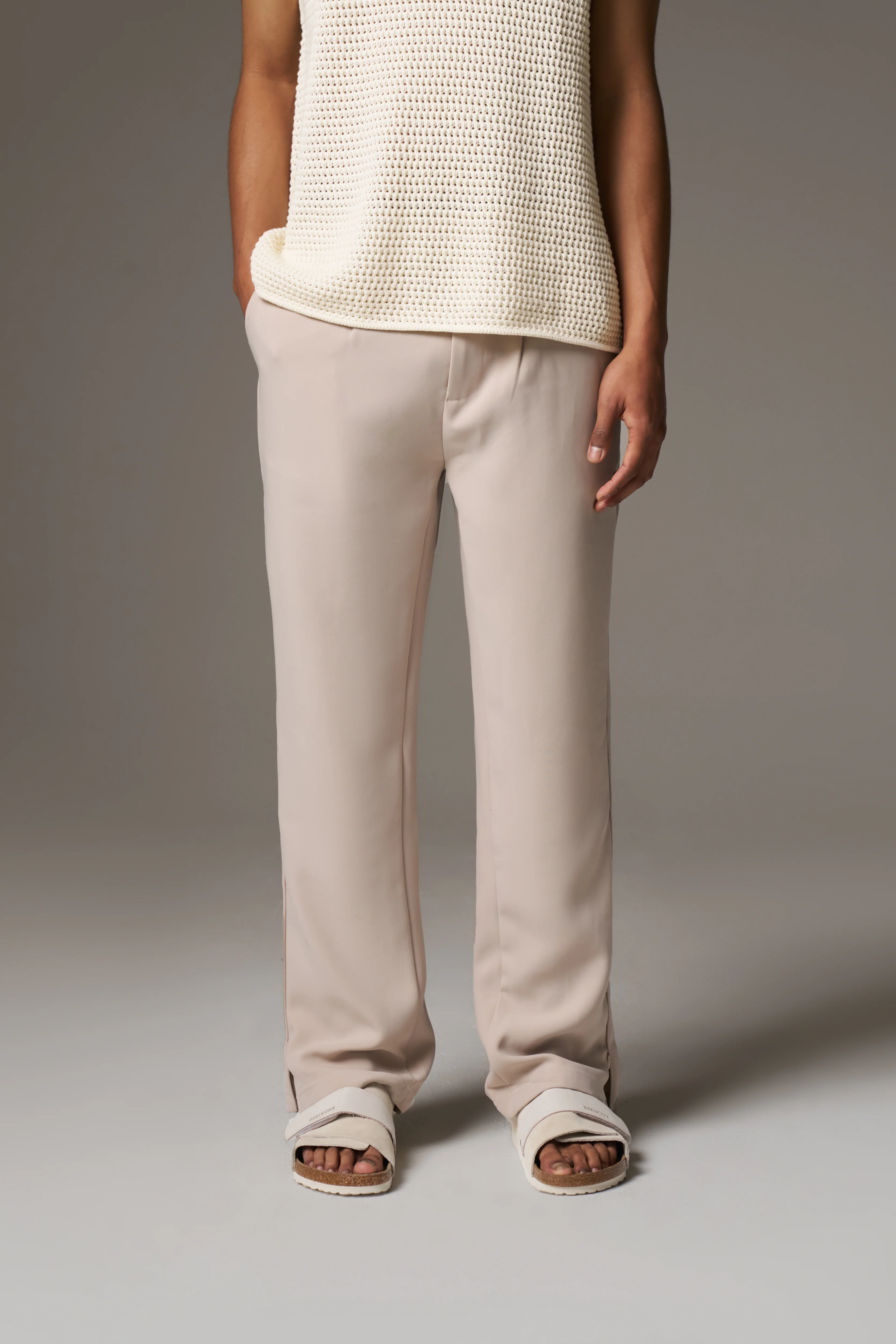 ULTIMATE SPLIT HEM SMART PANT - BEIGE