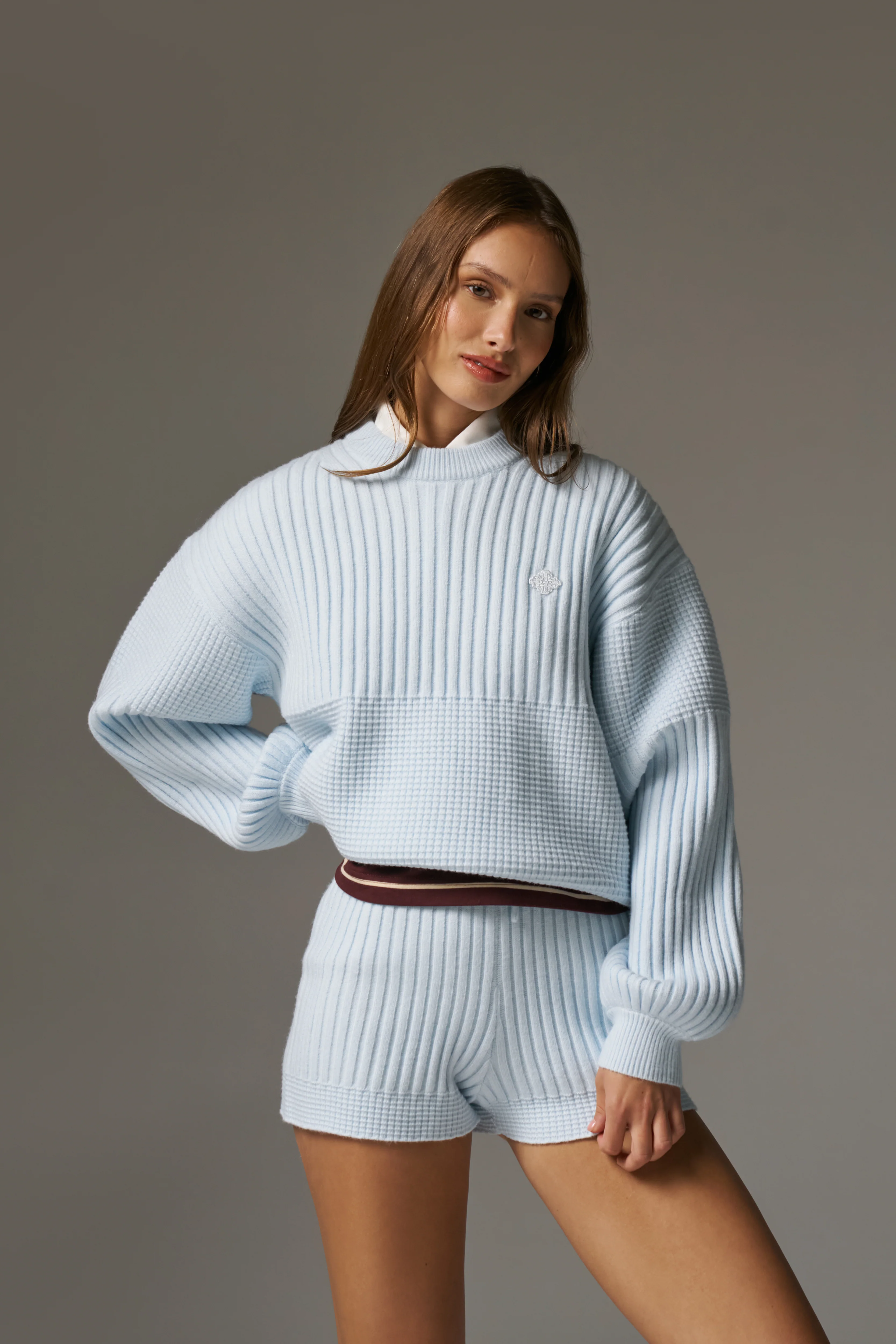 CONTRAST KNIT OVERSIZED CREW - LIGHT BLUE