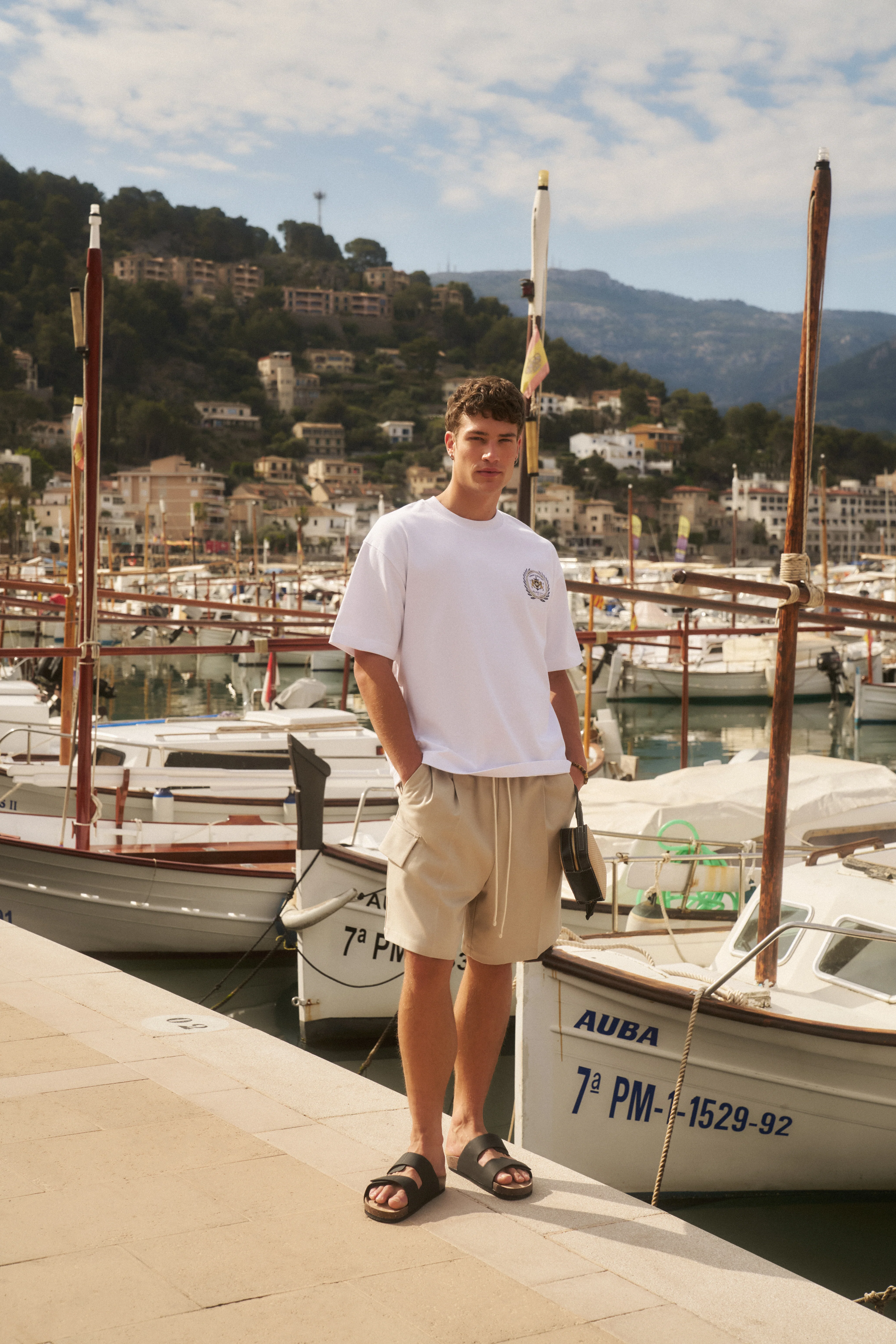 WIDE LEG SIDE POCKET SHORTS - BEIGE