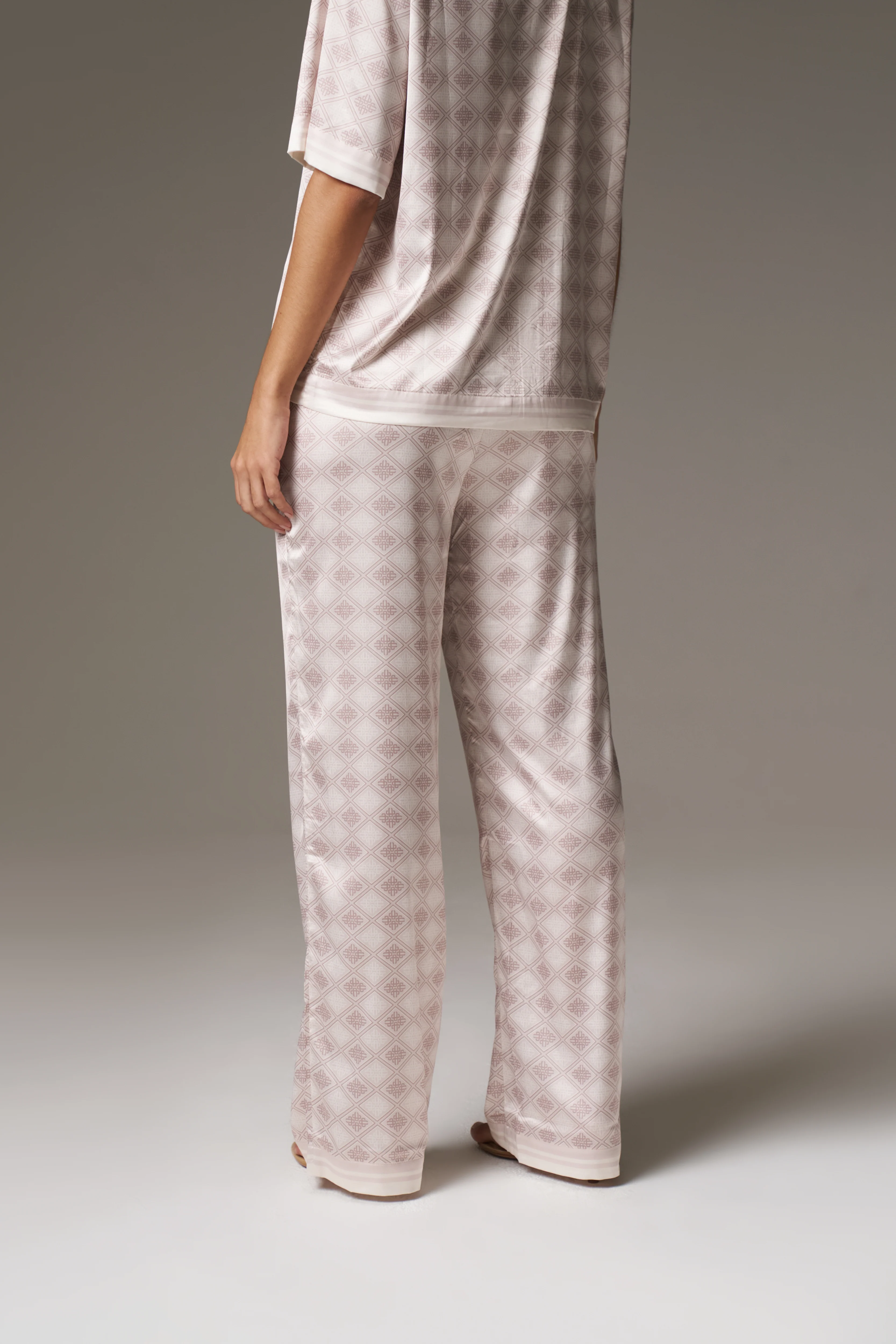 EMBLEM PRINT WIDE LEG TROUSERS - BEIGE