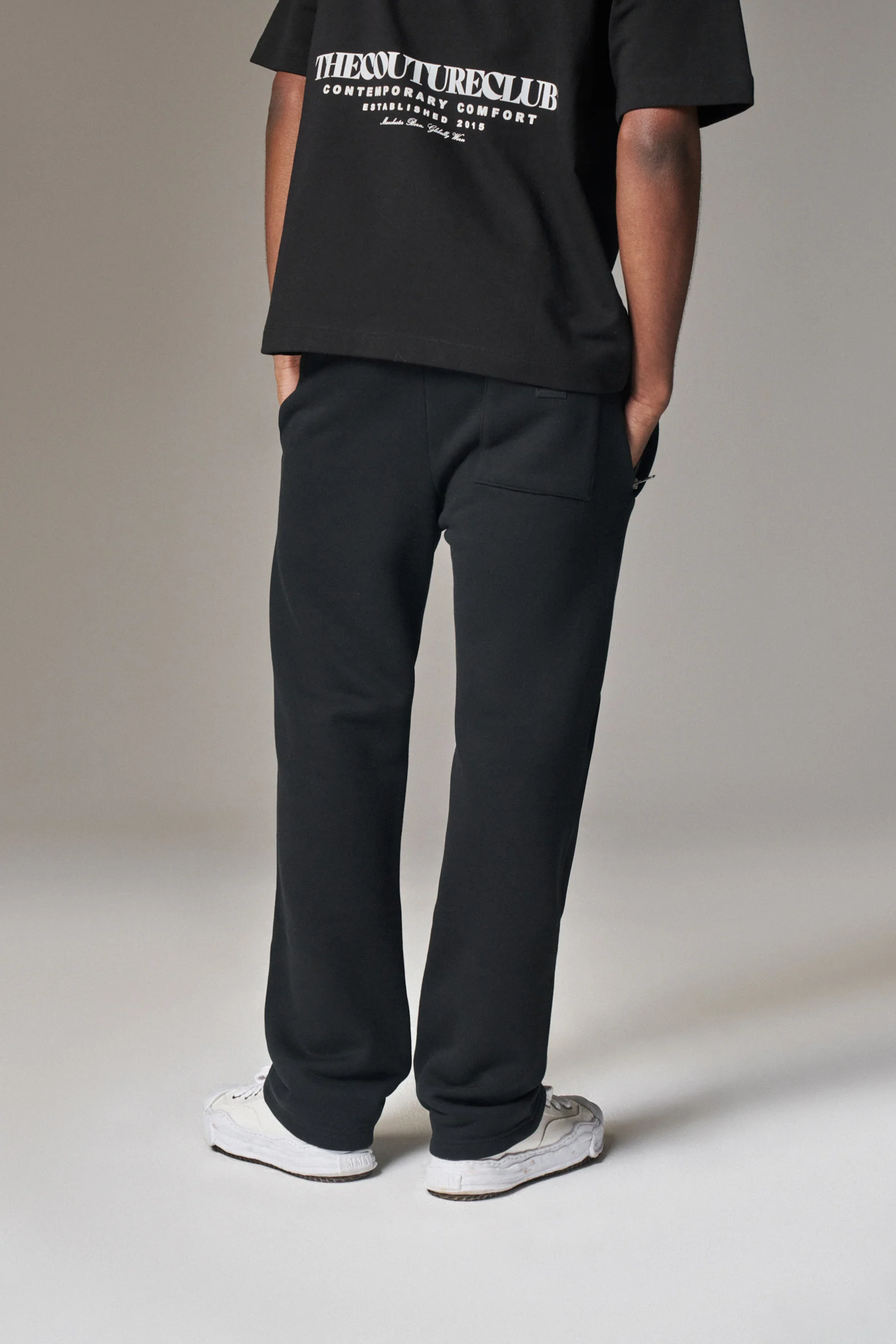 COPYRIGHT STRAIGHT LEG JOGGERS - BLACK