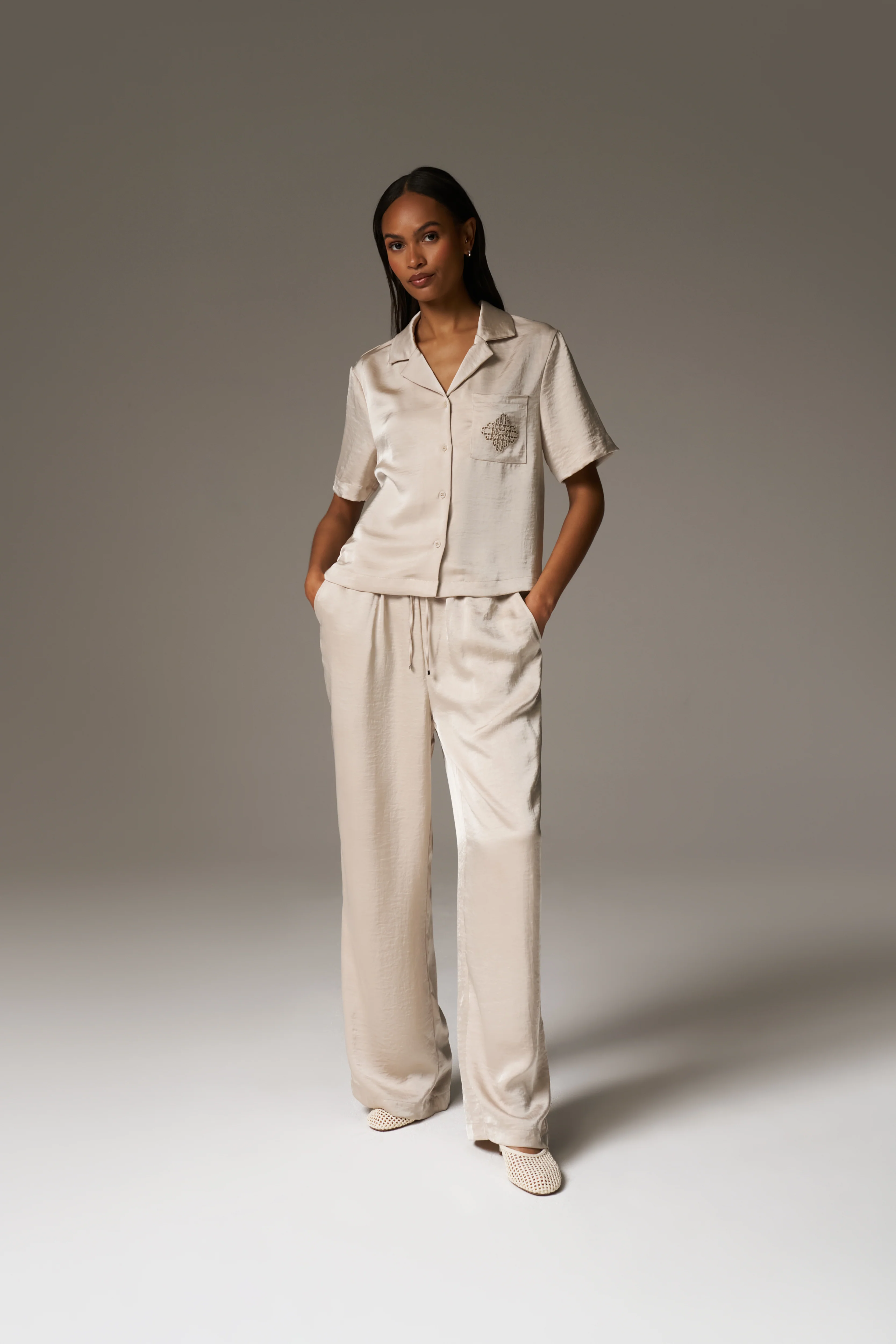 SATIN WIDE LEG EMBLEM TROUSERS - BEIGE