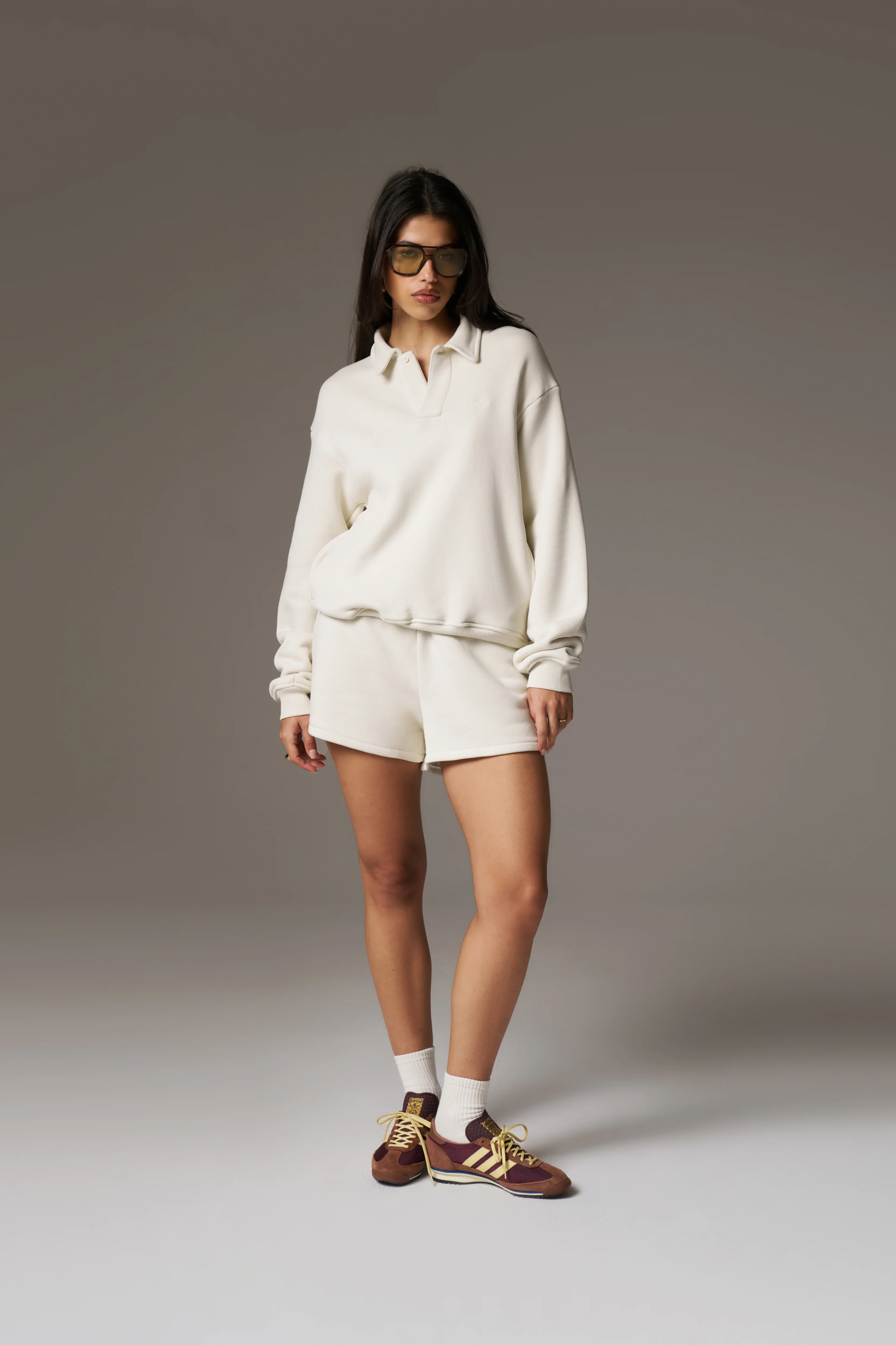 LAUNDERED CLASSICS POLO SWEATSHIRT - ECRU