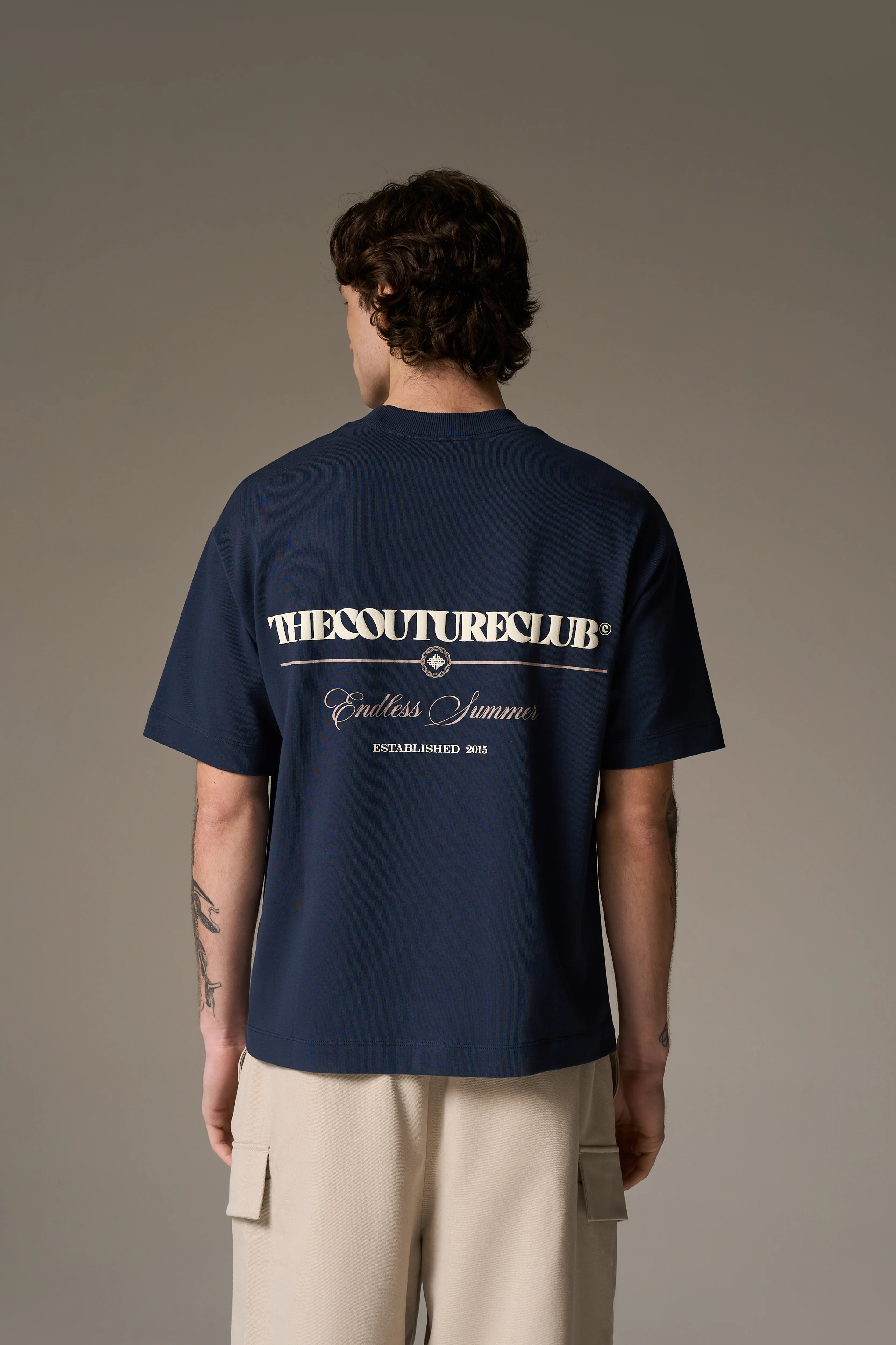 ENDLESS SUMMER GRAPHIC T-SHIRT - NAVY