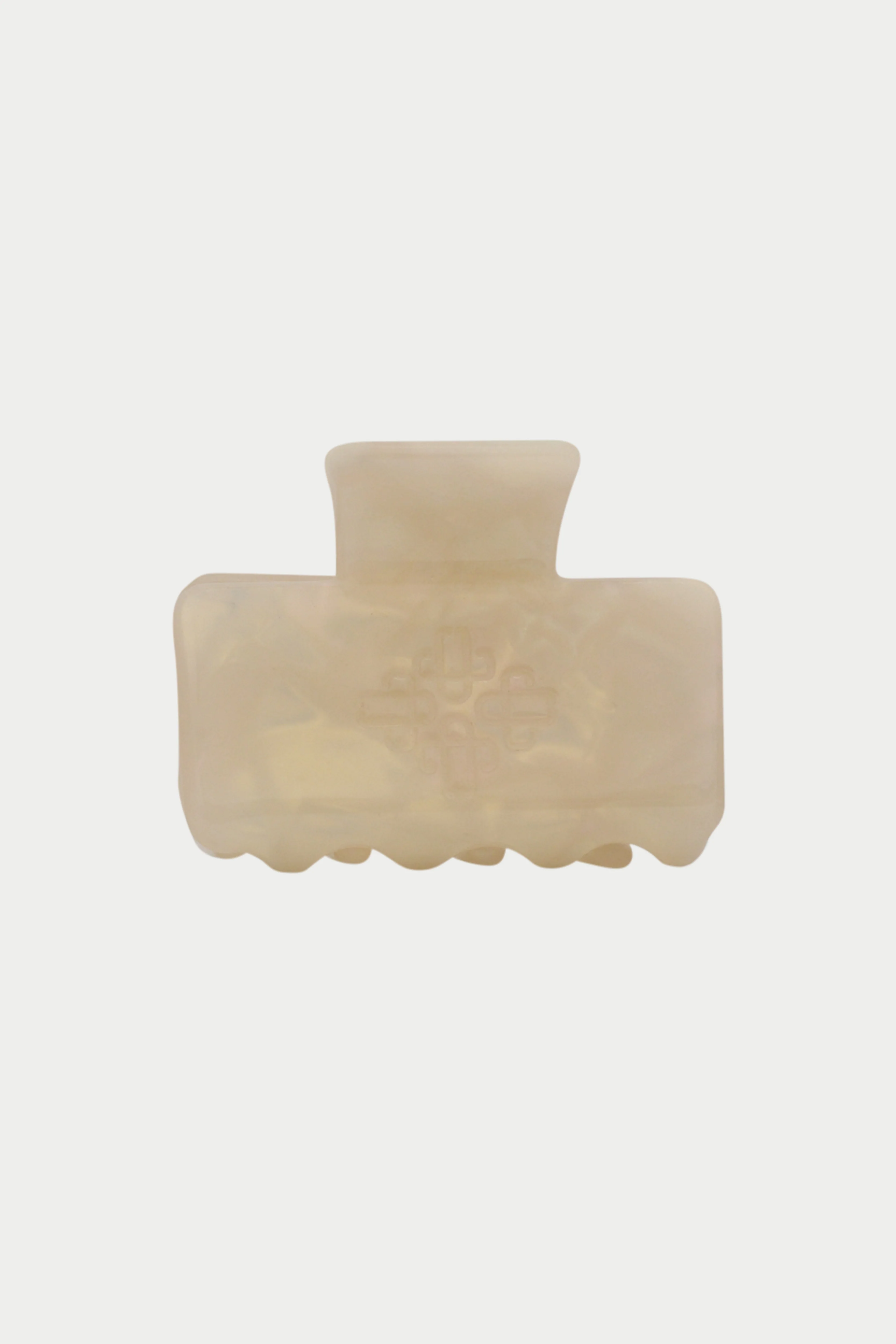 TORTOISESHELL MINI EMBLEM CLAW CLIP - PEARL