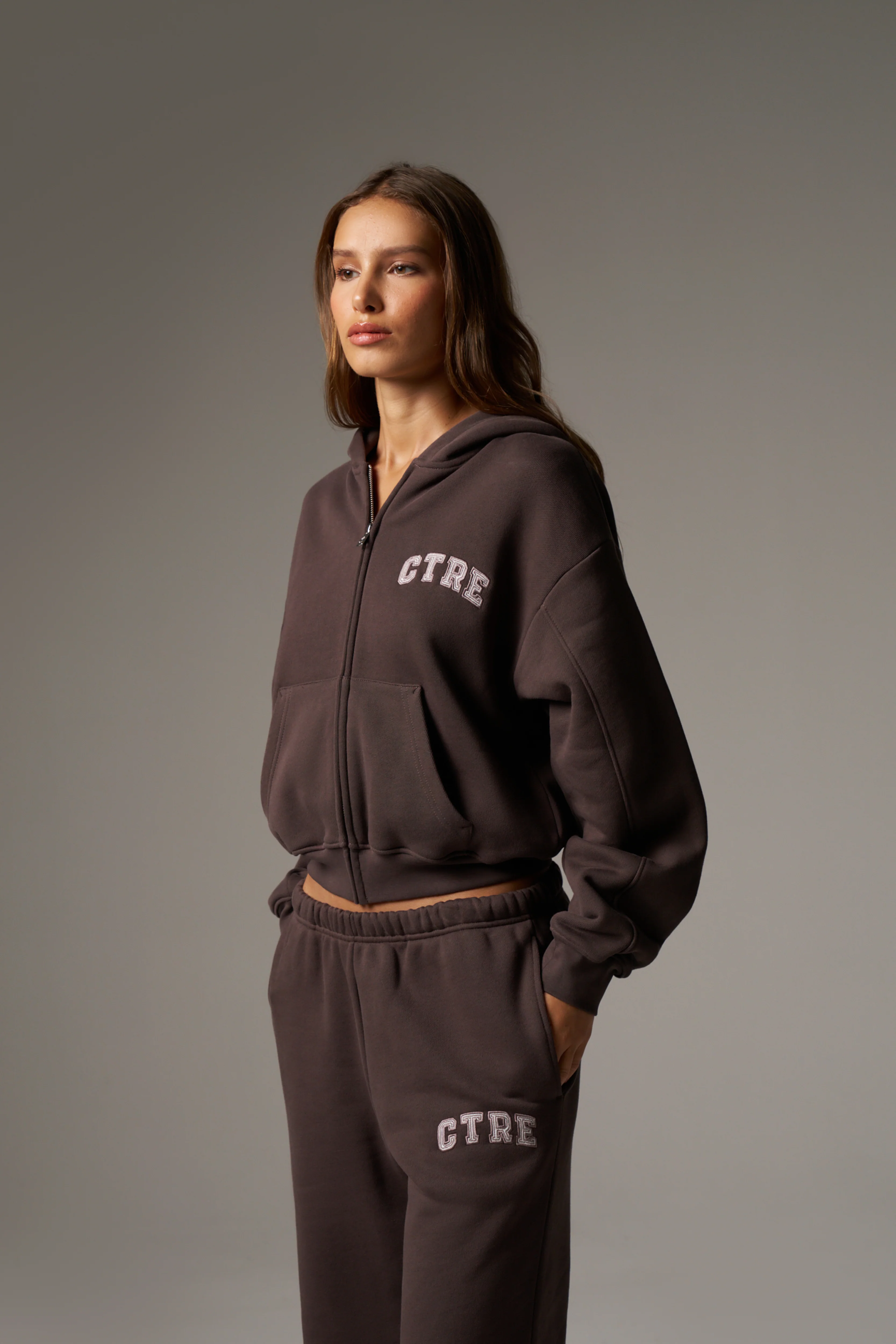 CTRE ZIP THROUGH RELAXED HOODIE - BROWN