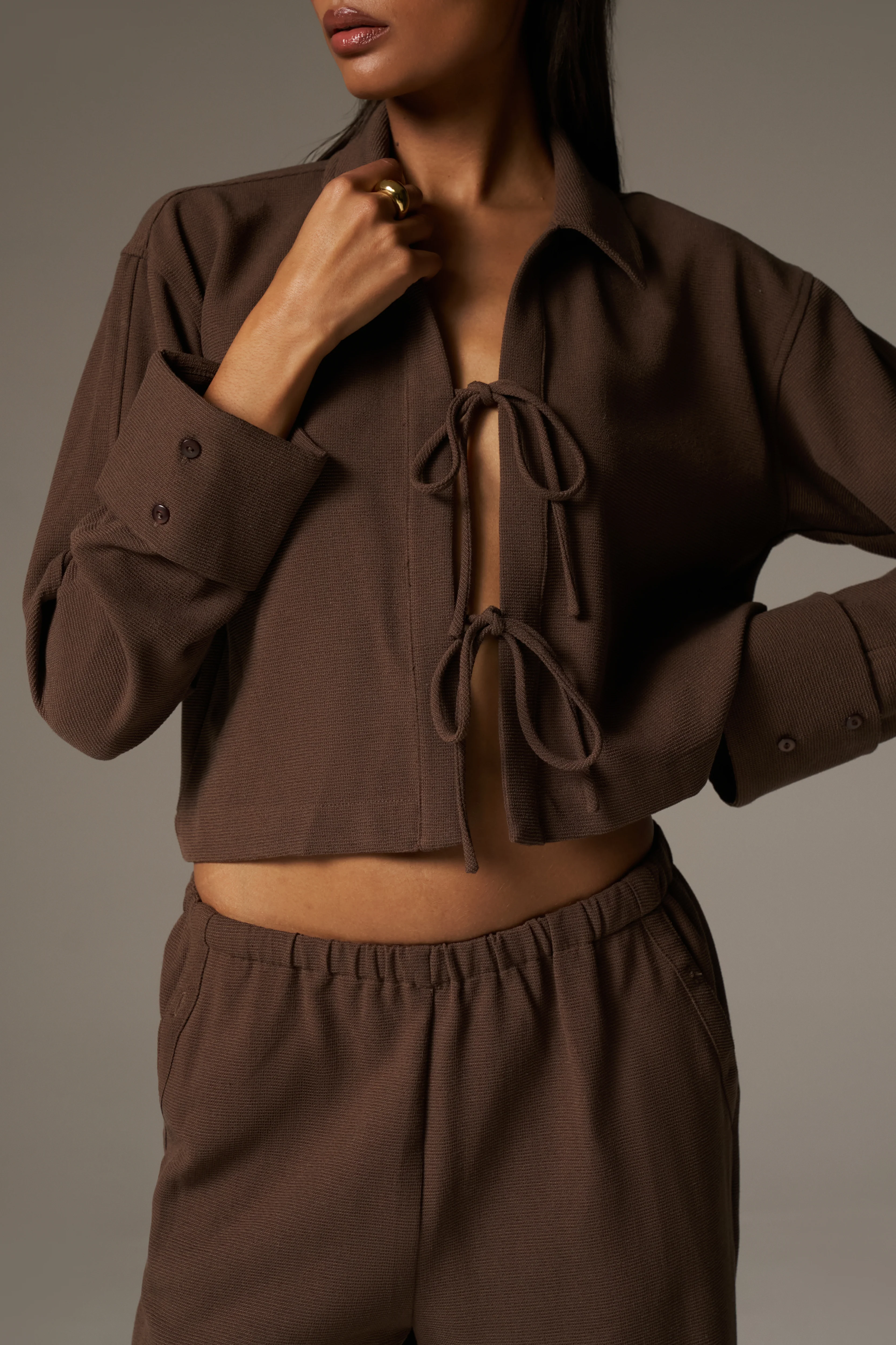 TEXTURED LINEN TIE FRONT SHIRT - BROWN