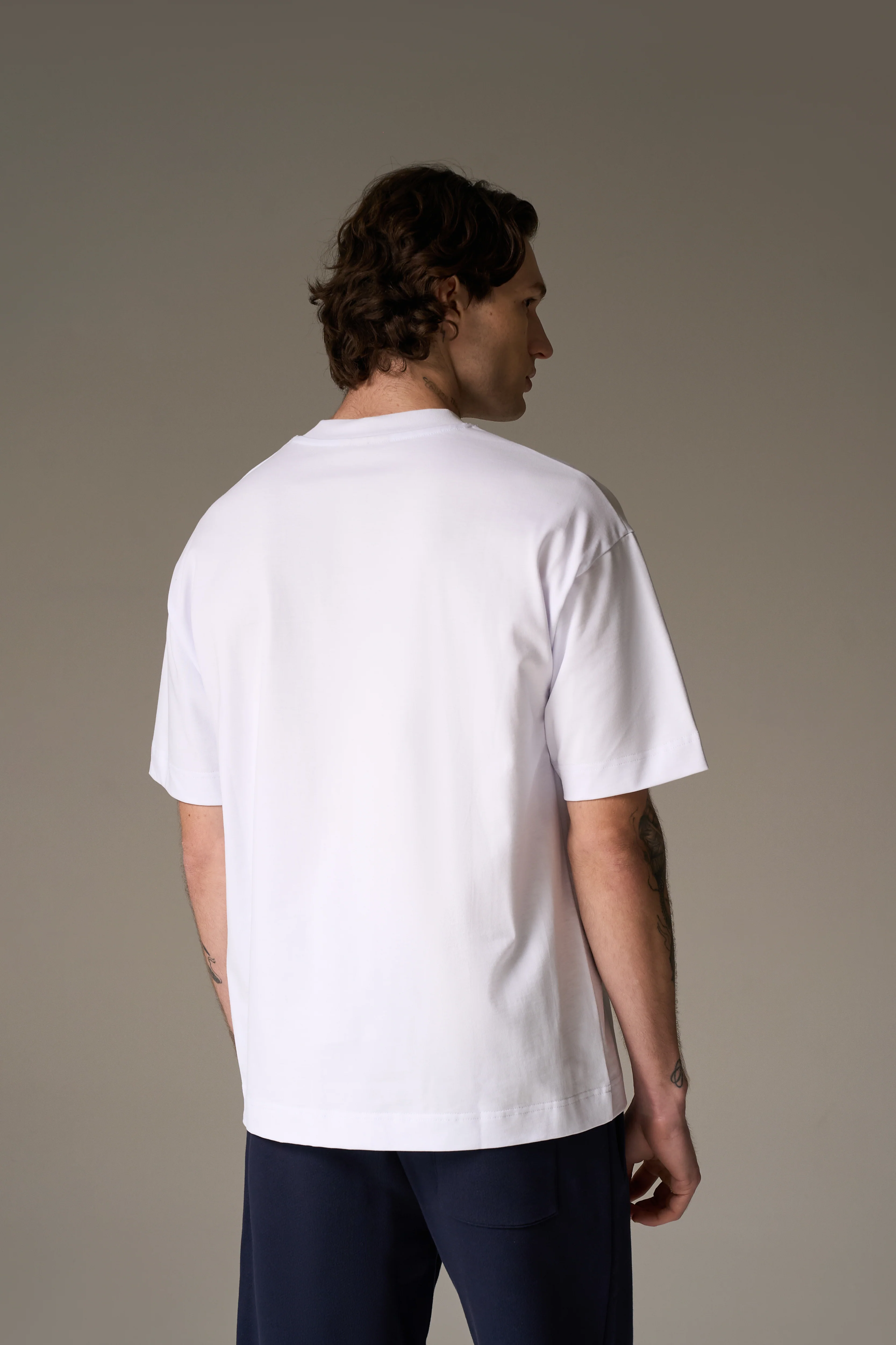 MONOGRAM EMBLEM T-SHIRT - NAVY